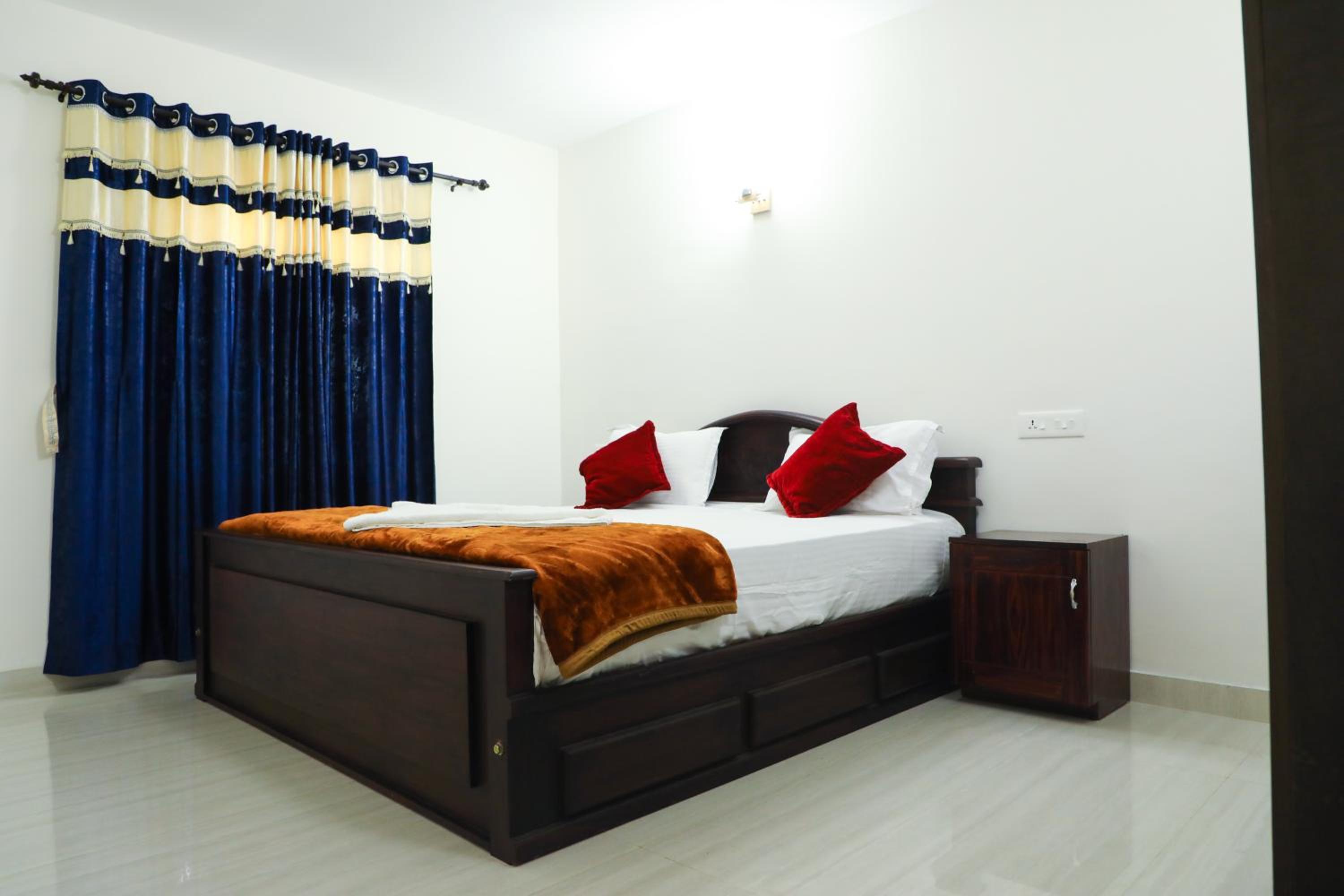 Two-Bedroom House photo 1