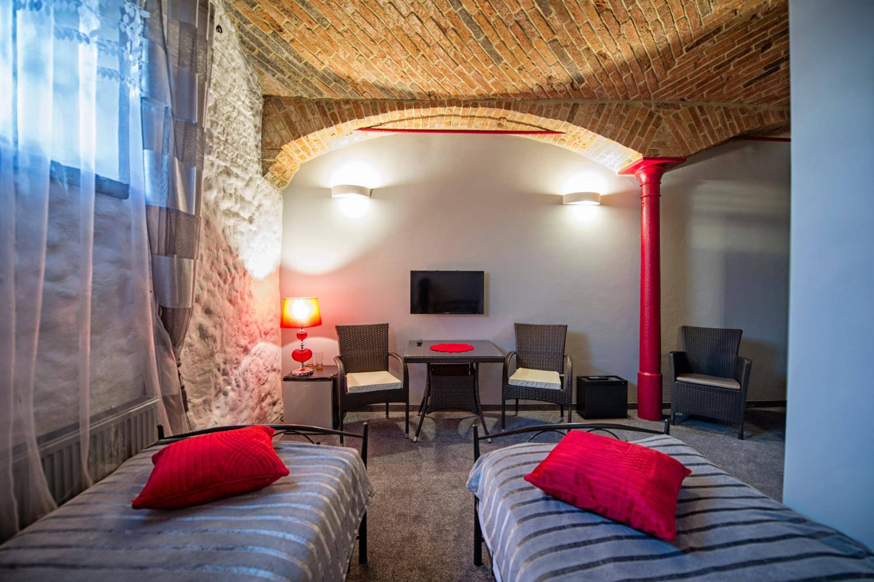 Superior Twin Room - Photo 4
