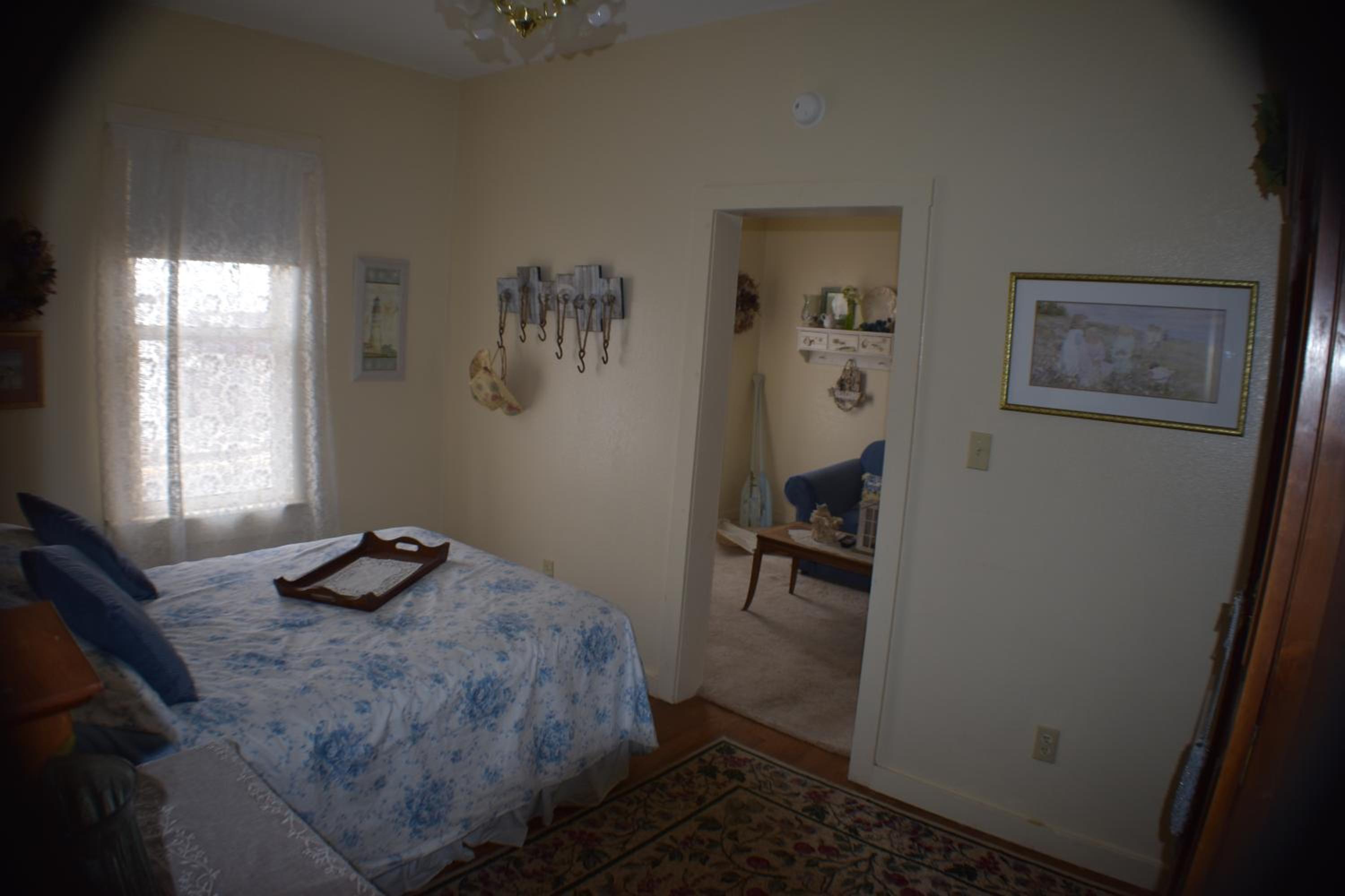 Deluxe Suite - Photo 2