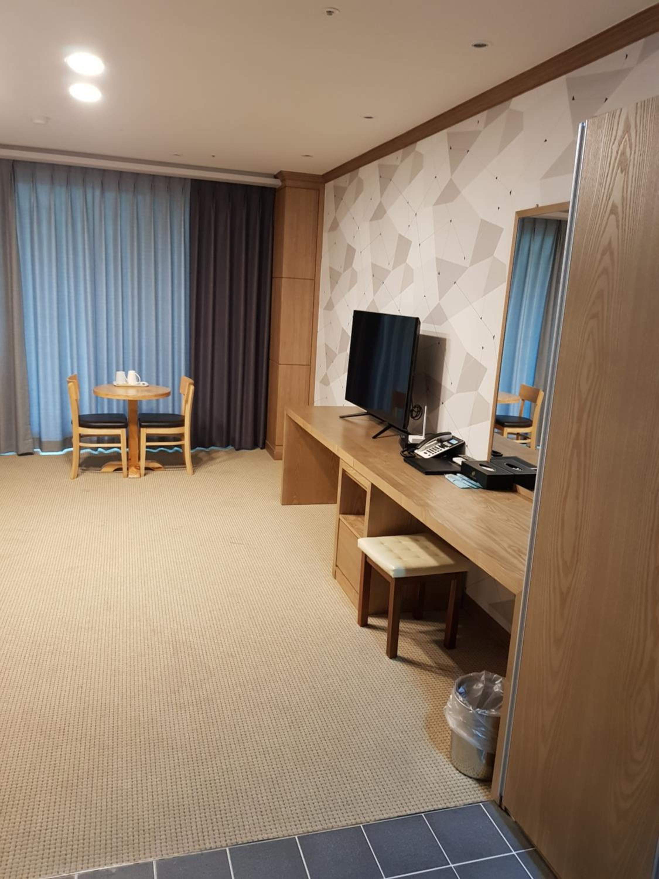 Special offer-Deluxe Twin Room with Free breakfast for 2 photo 1