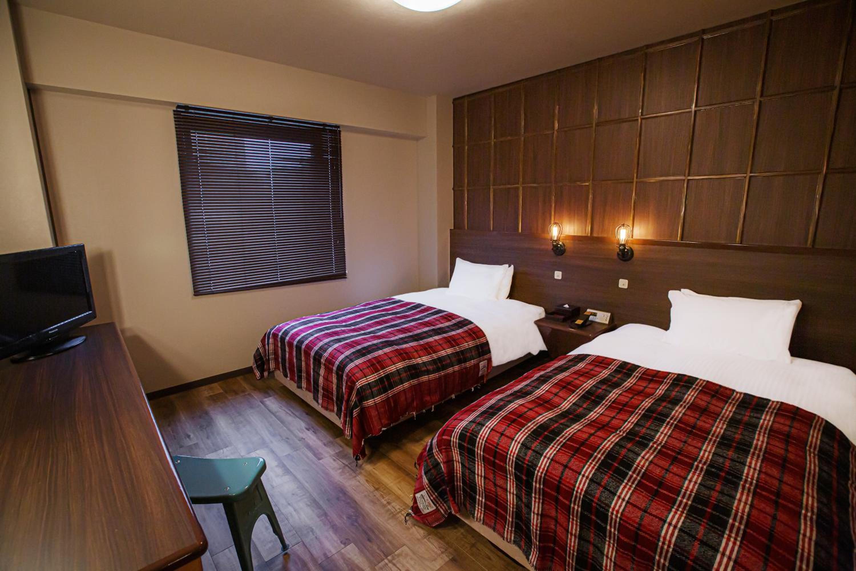 Renewal Twin Room - Non-Smoking photo 1