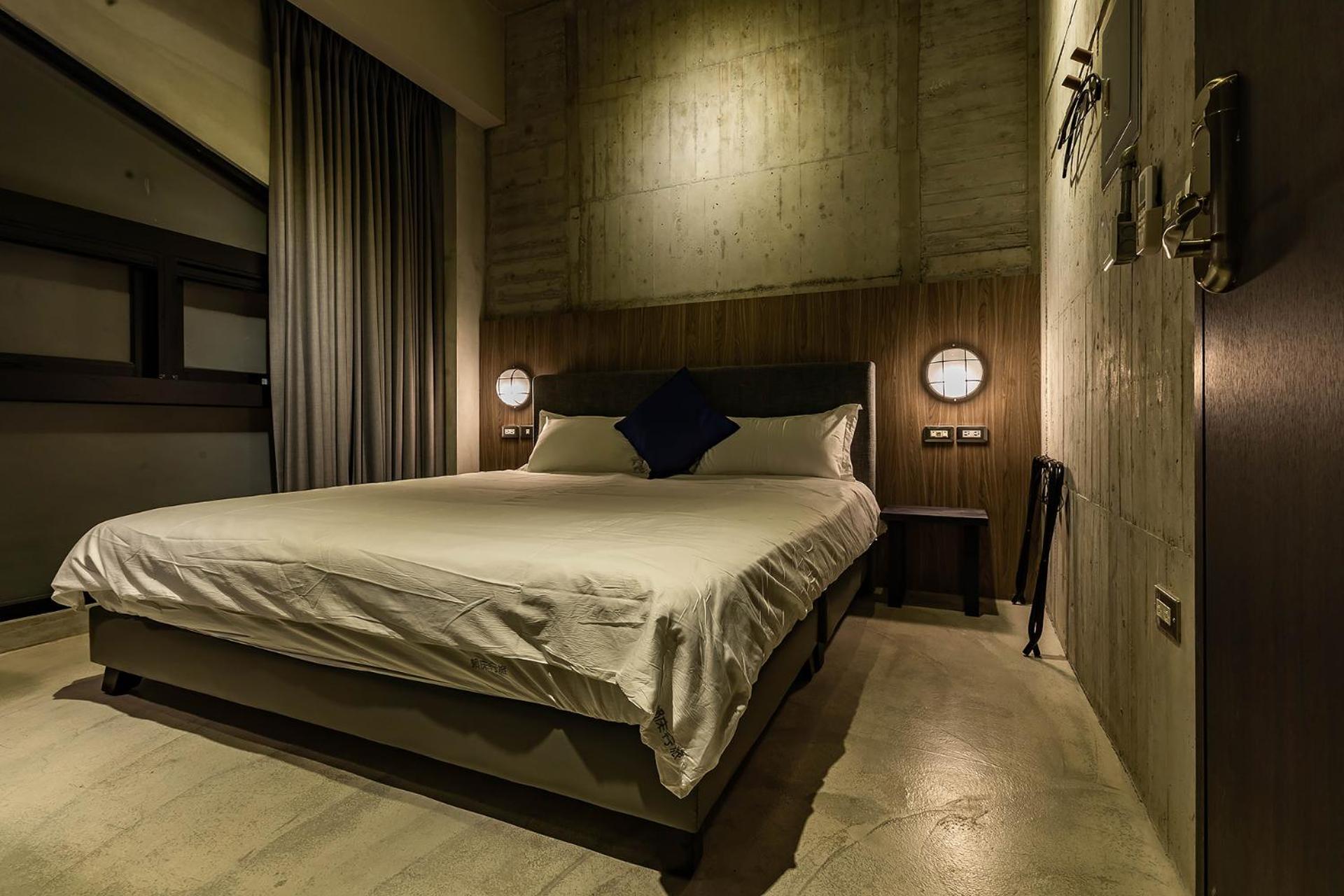 Standard Double Room - Photo 7