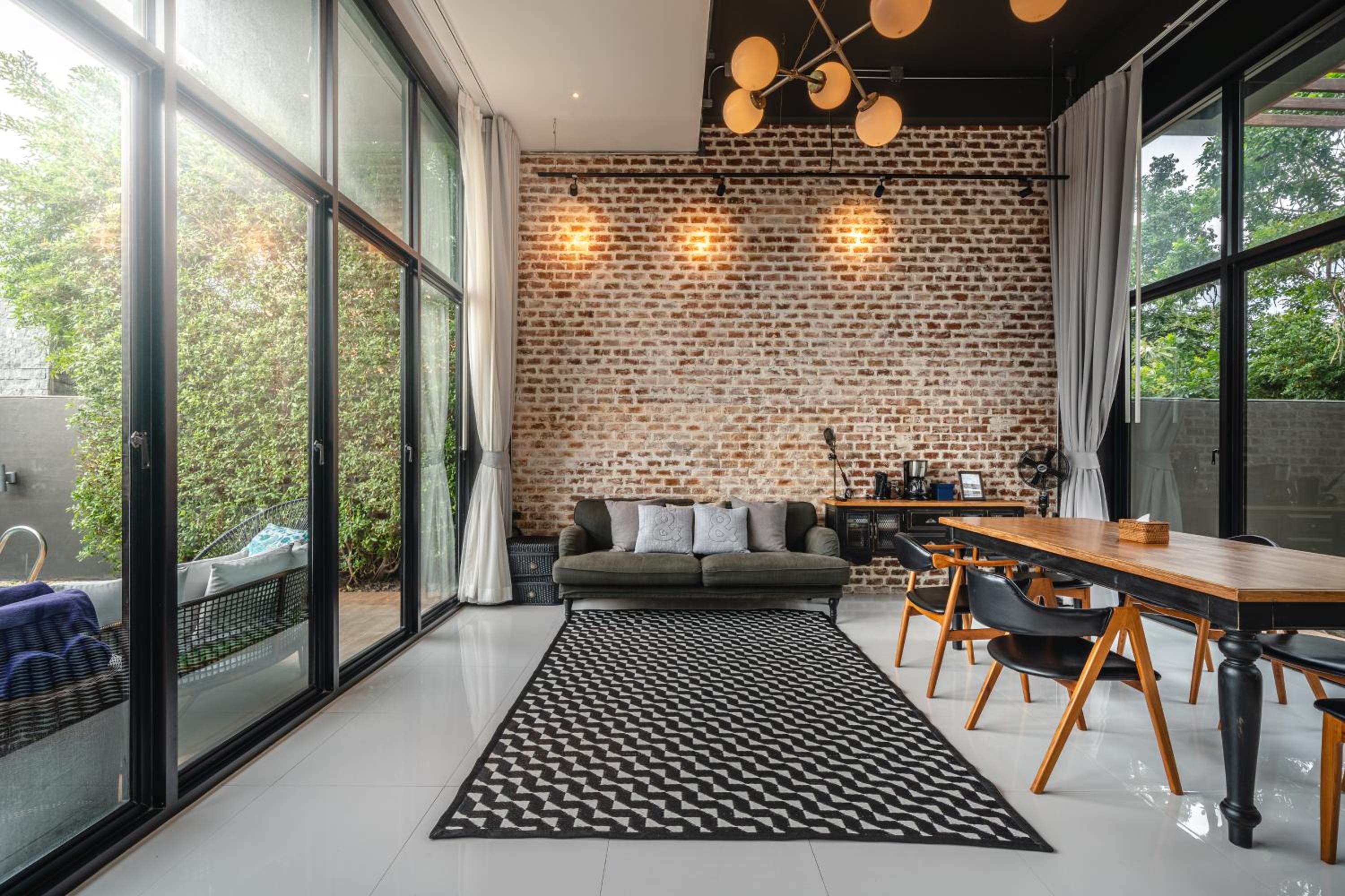 2BR Hidden Gem Garden Pool Villa