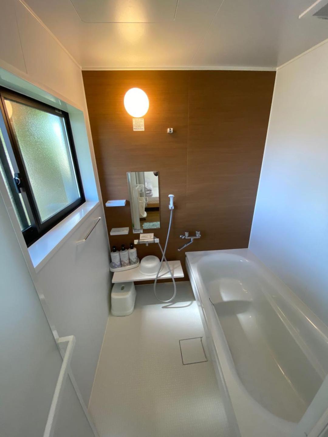 Triple Room with Private Bathroom - Photo 2