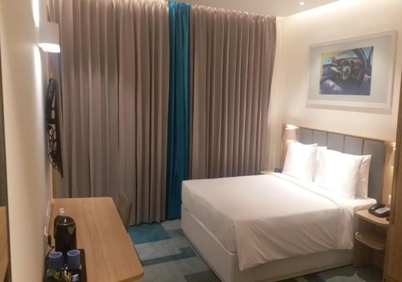 Standard Queen Room - Accessible - Photo 2