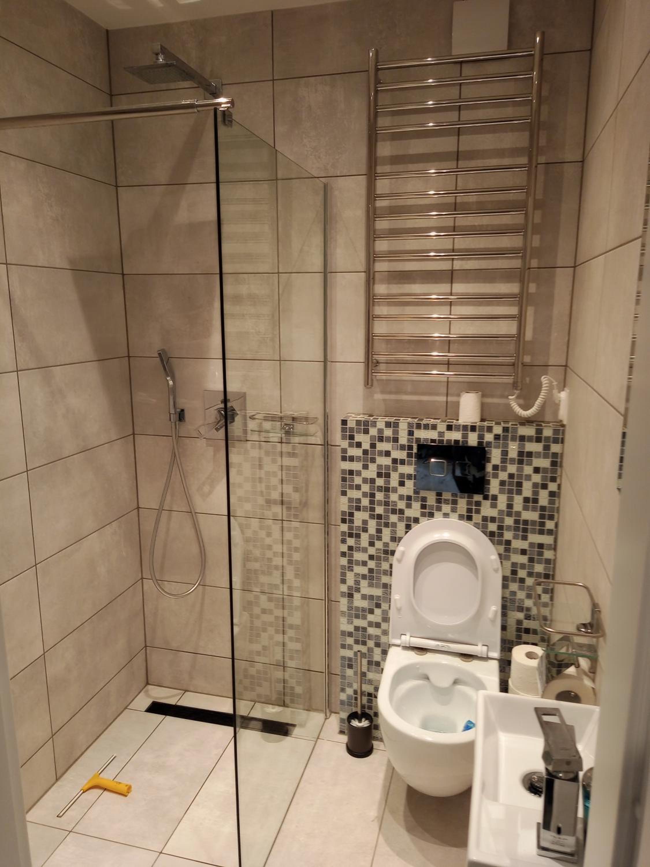 Two-Bedroom Apartment - Photo 4