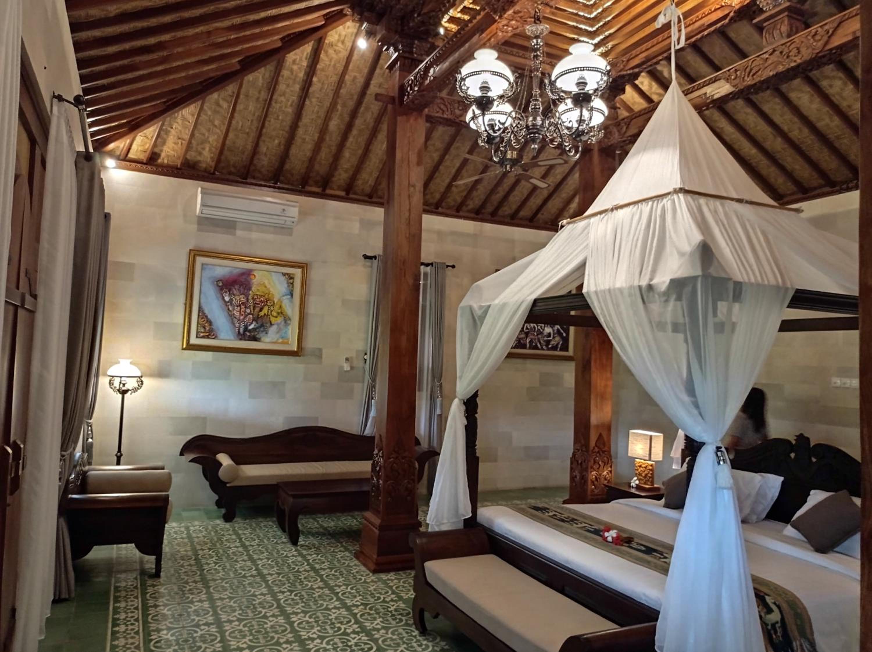 Honeymoon Specials at Joglo Room with Valley View