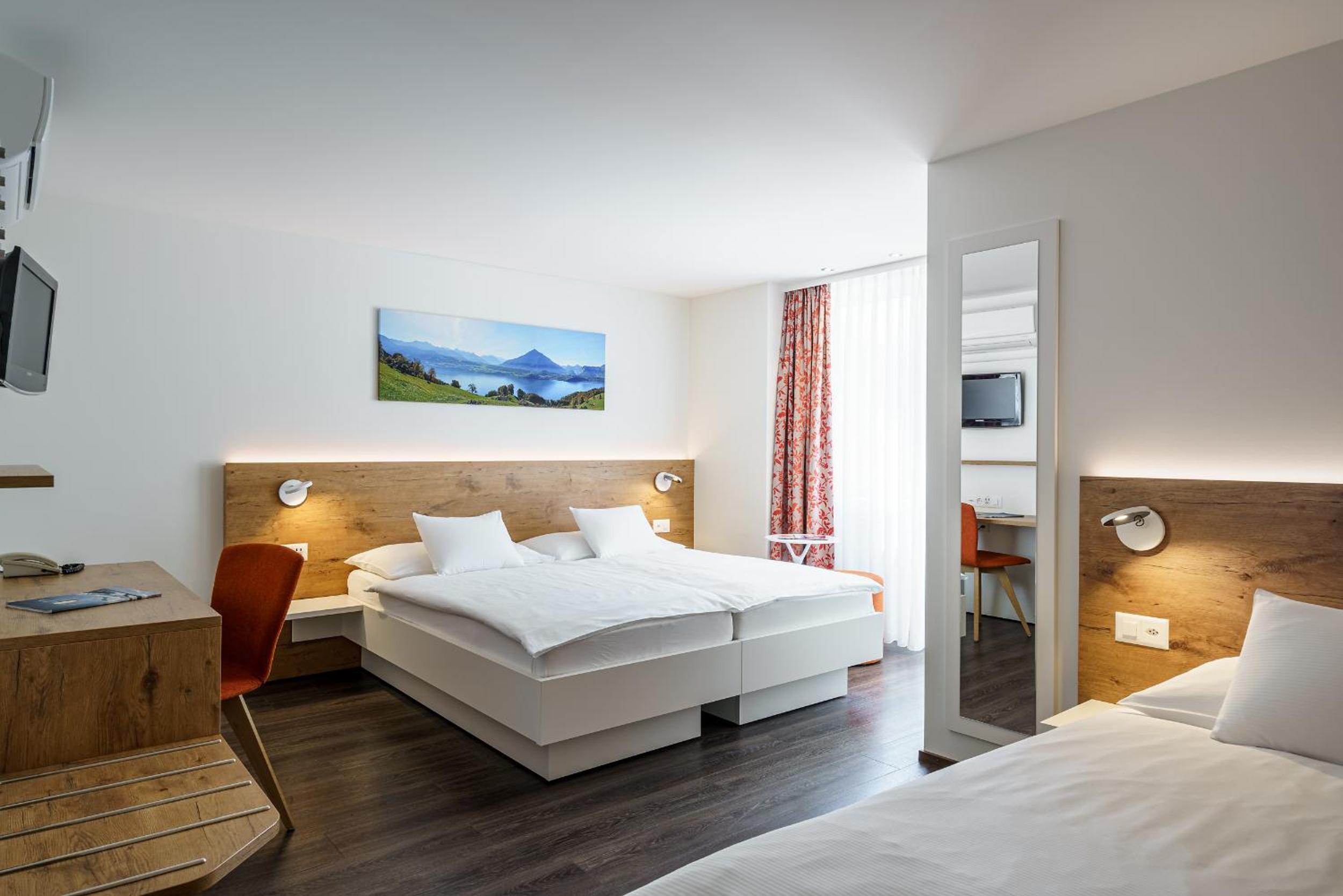 Superior Triple Room with Air Conditioning