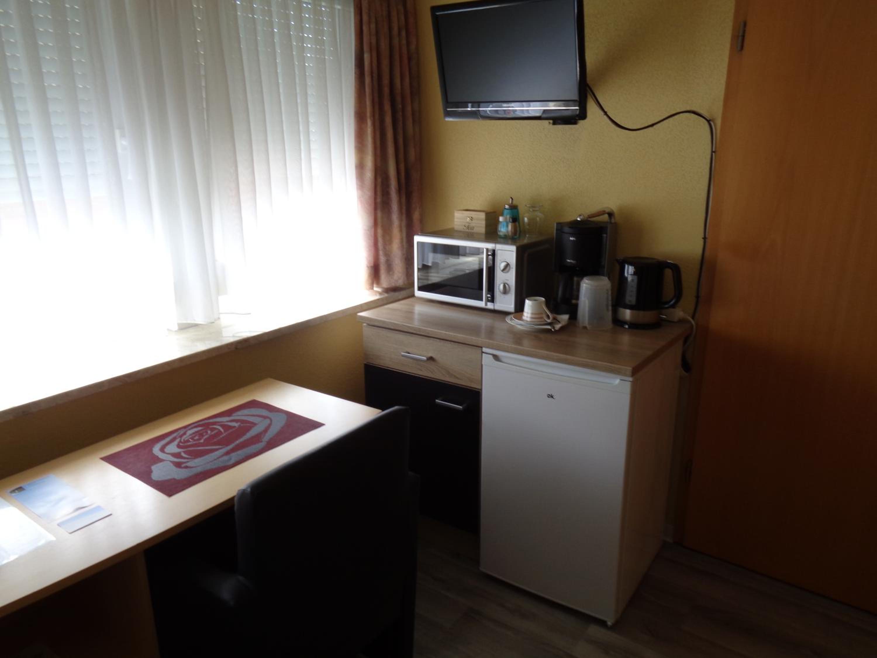Single Room photo 3