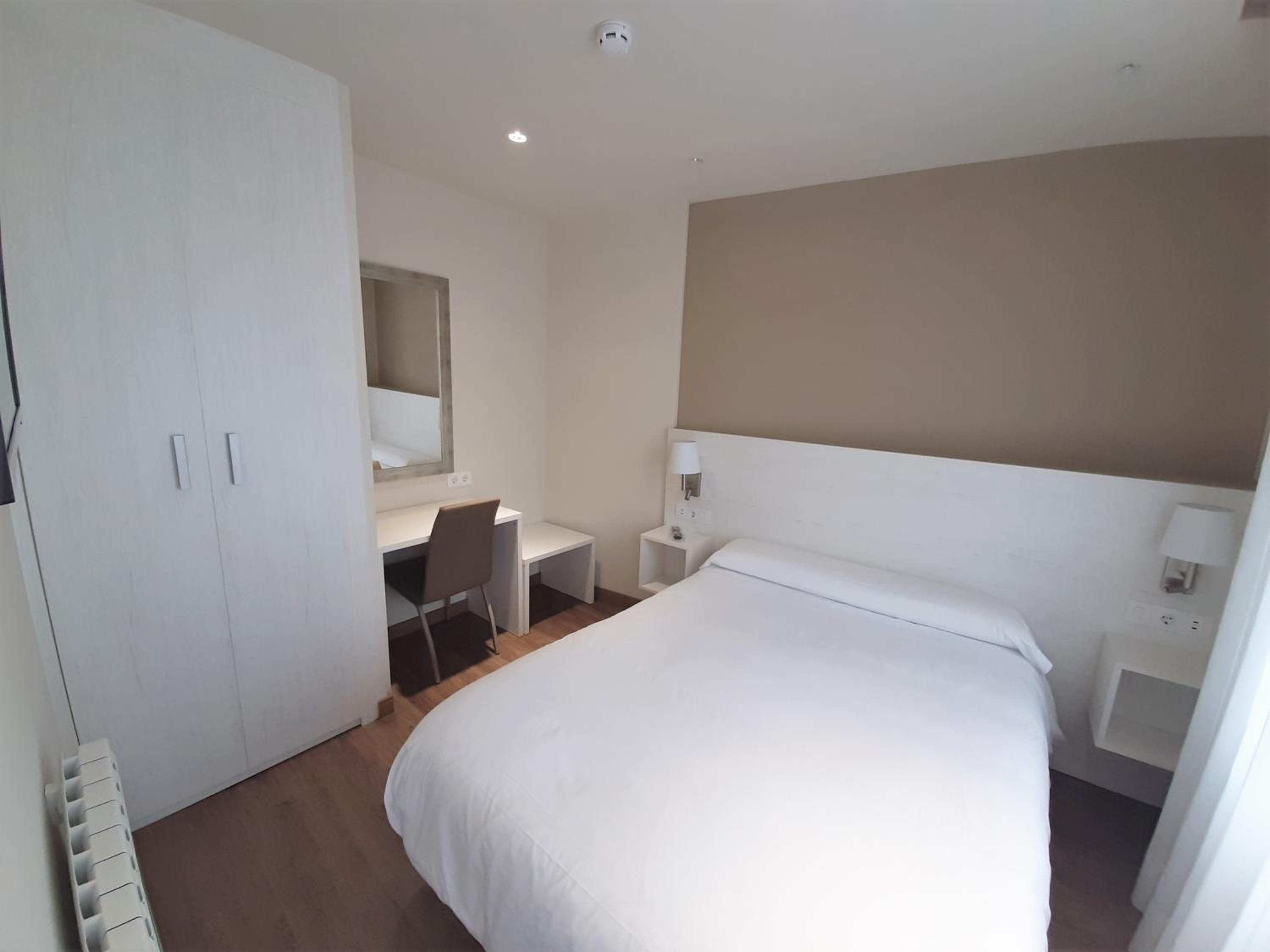 Single Room photo 2