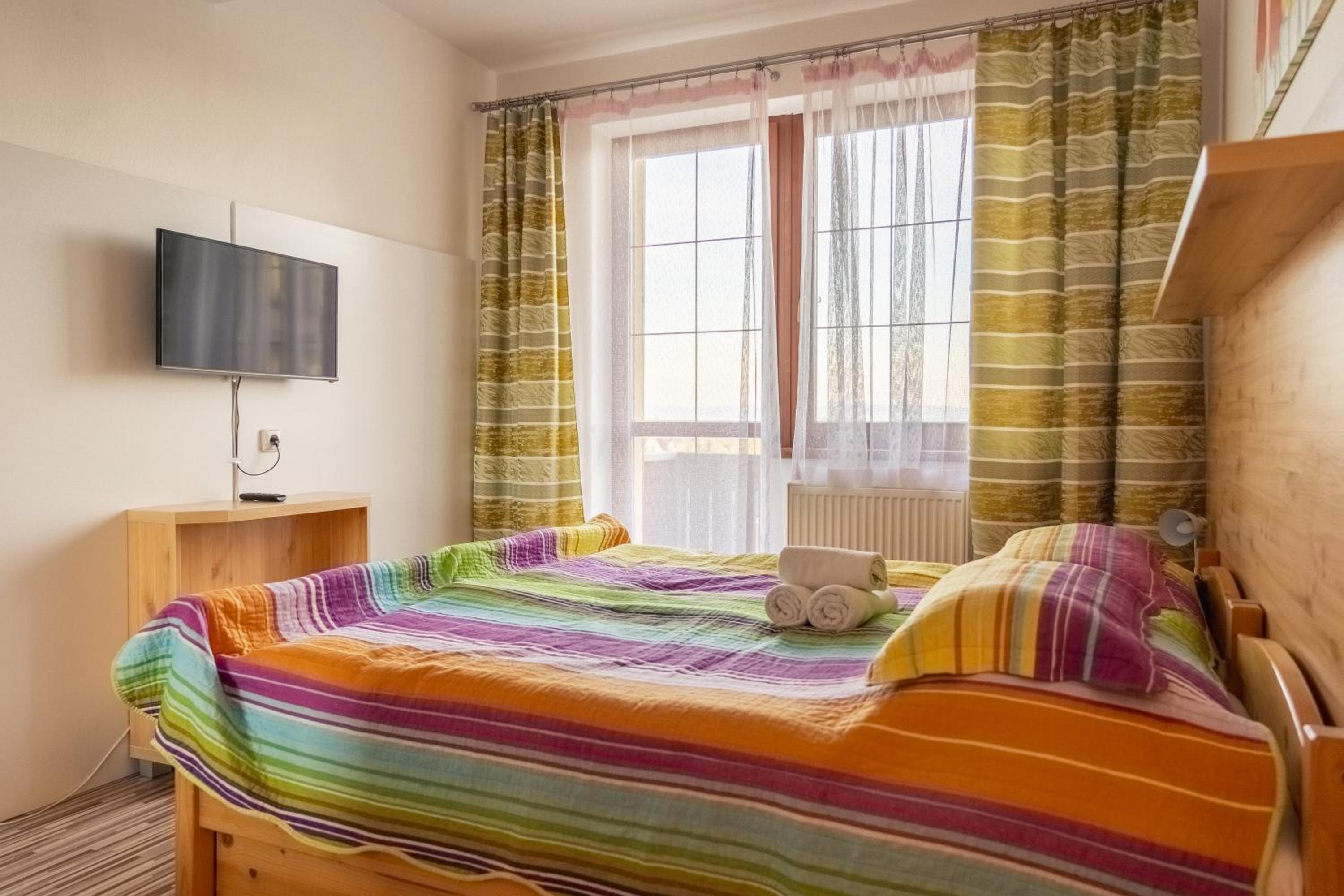 Apartment with Balcony (B5) photo 3