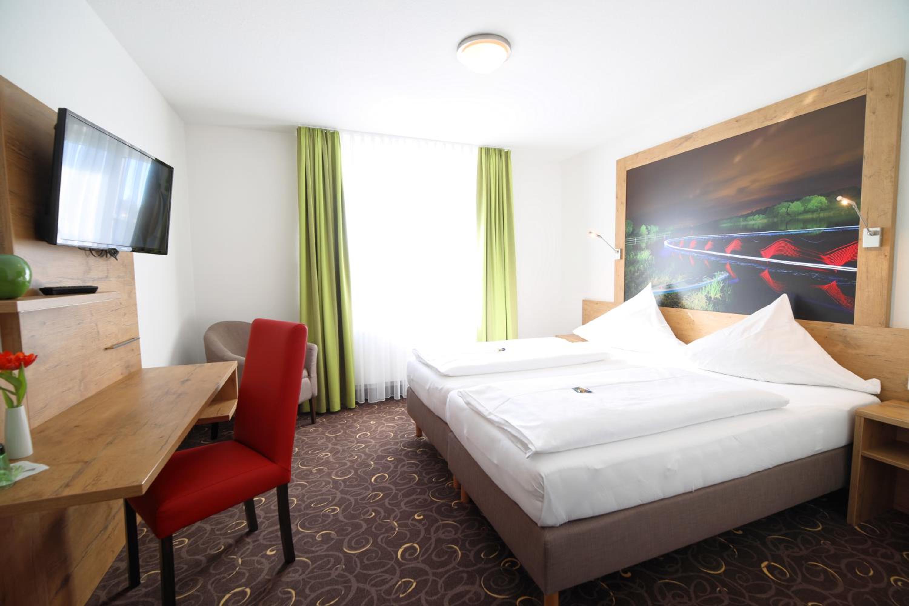 Business Single Room photo 3