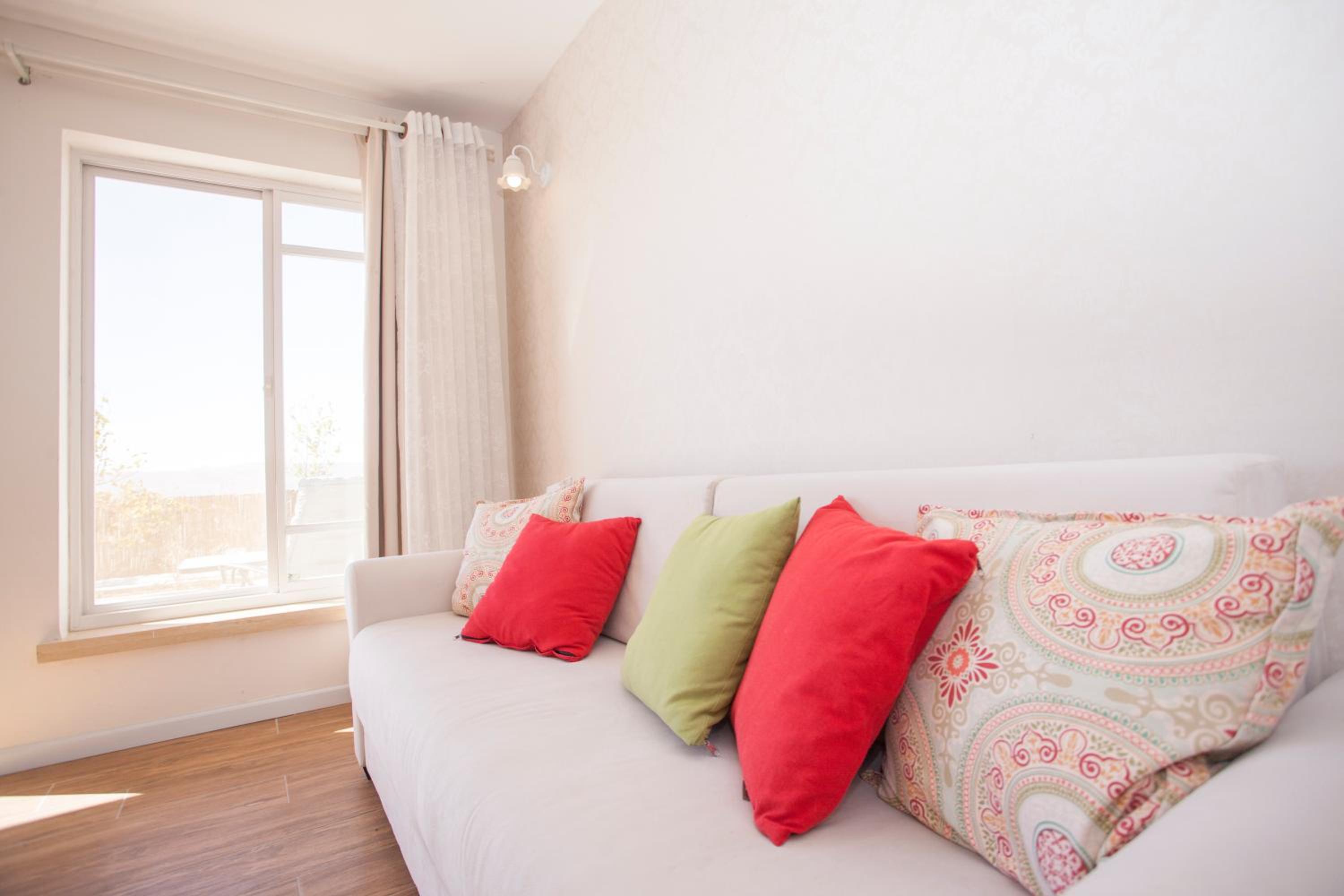 Apartment with Lake View photo 3