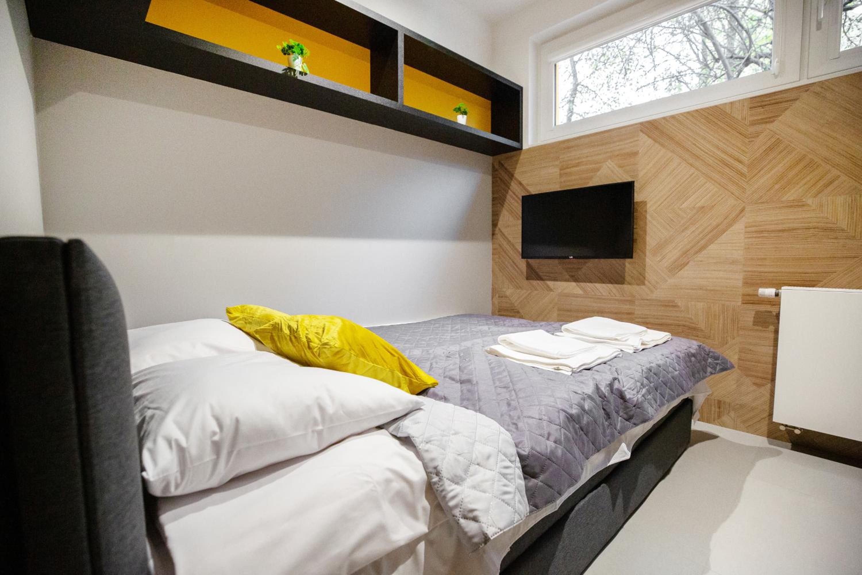 Budget Double Room photo 1