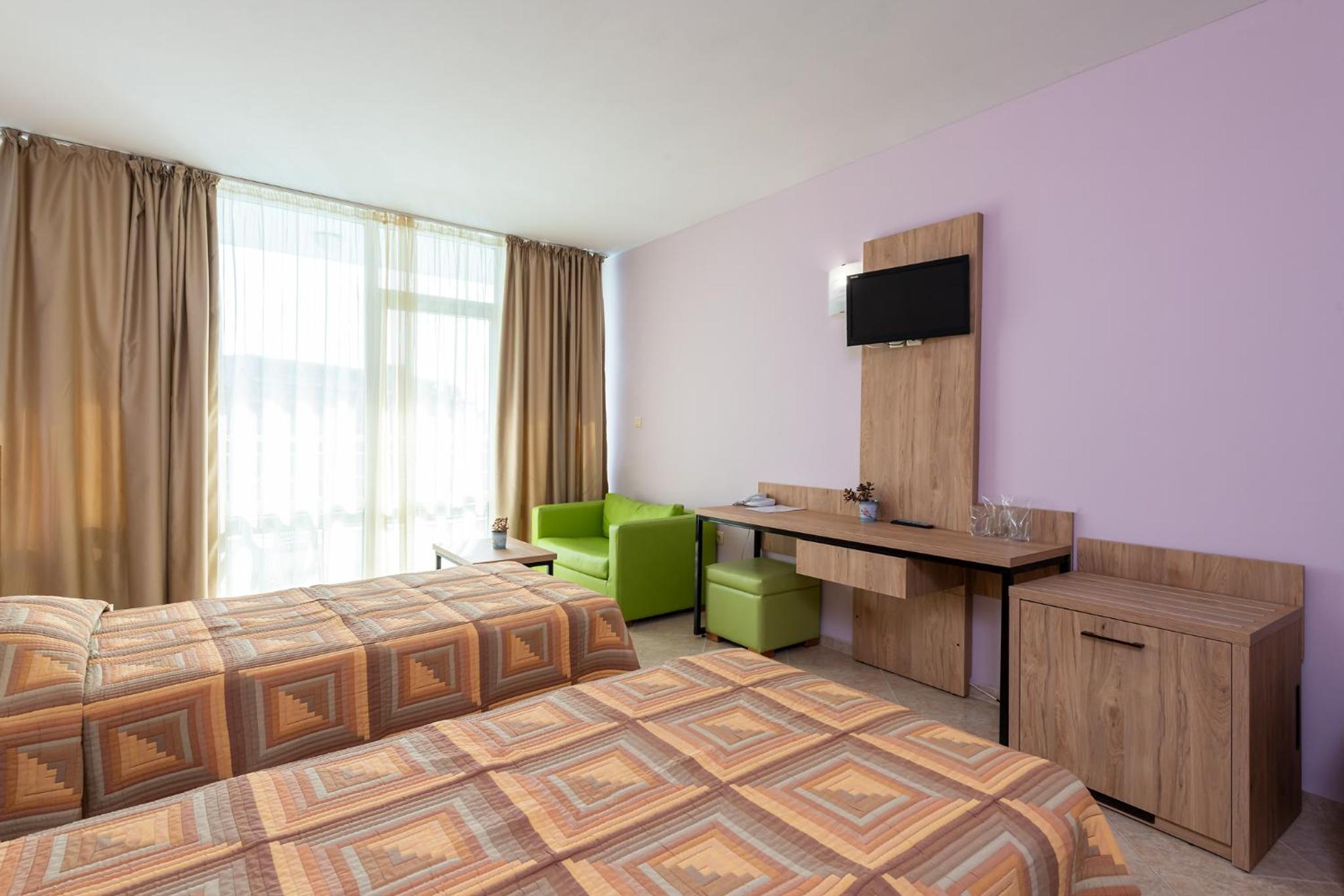 Double or Twin Room - Photo 18