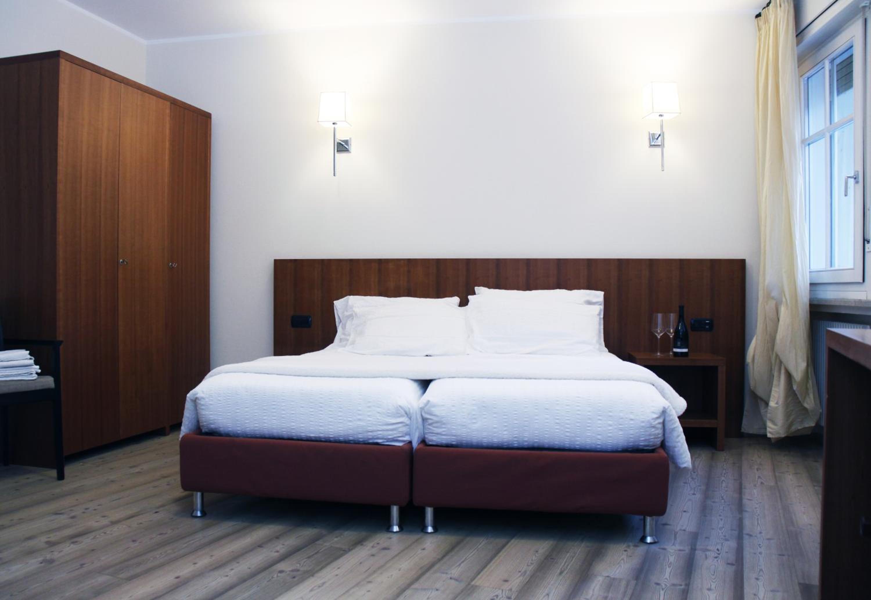 Deluxe Triple Room photo 3