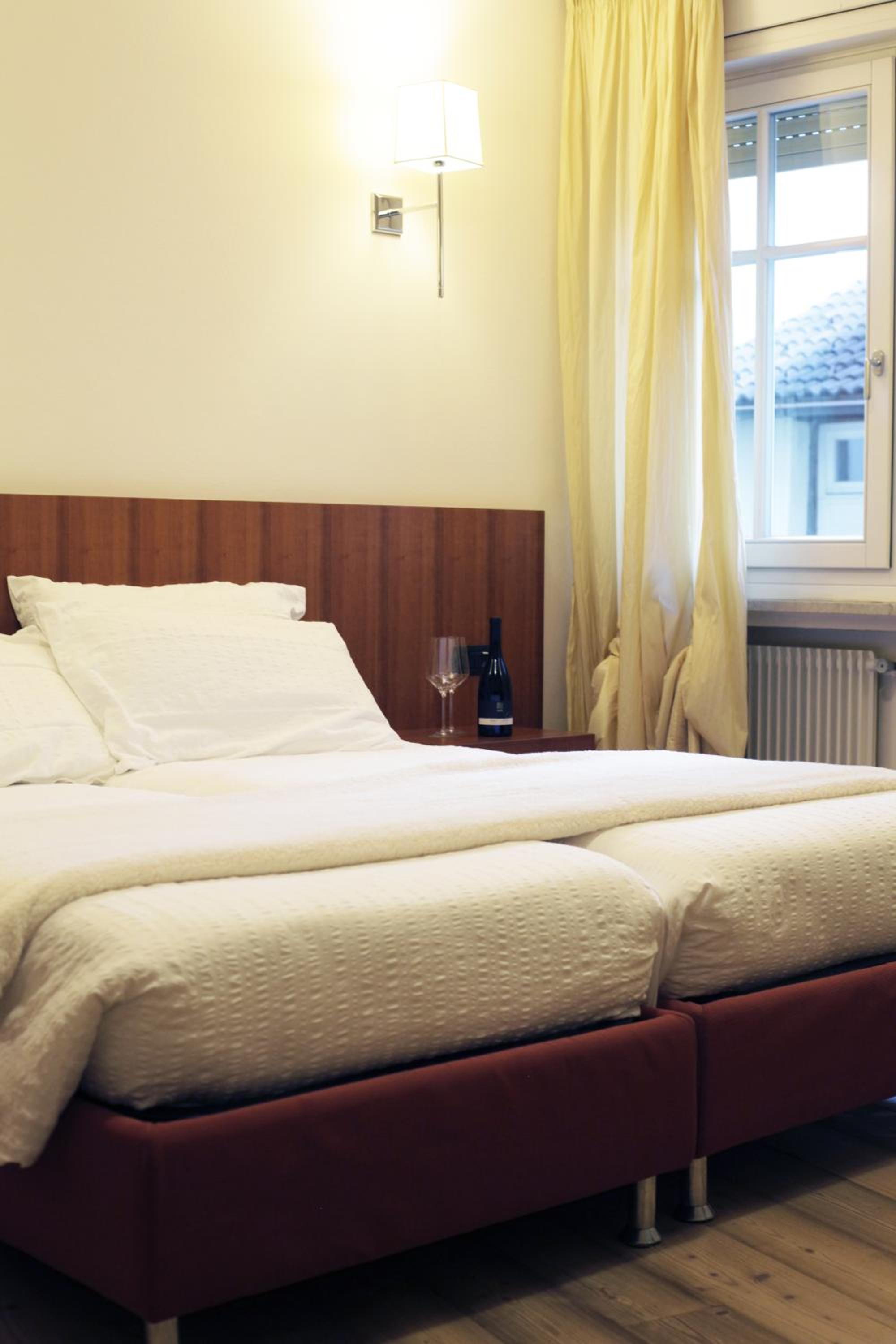 Deluxe Triple Room photo 2