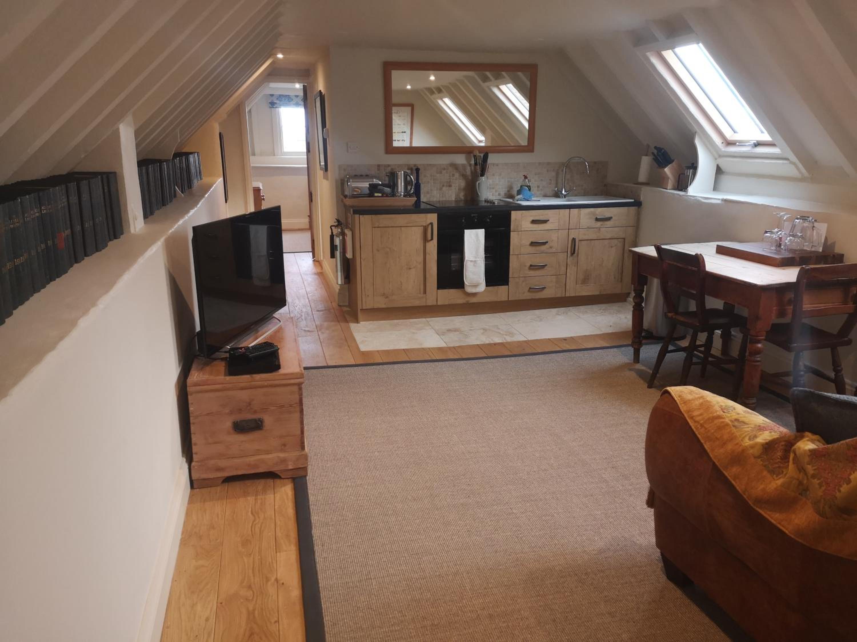 Deluxe Apartment