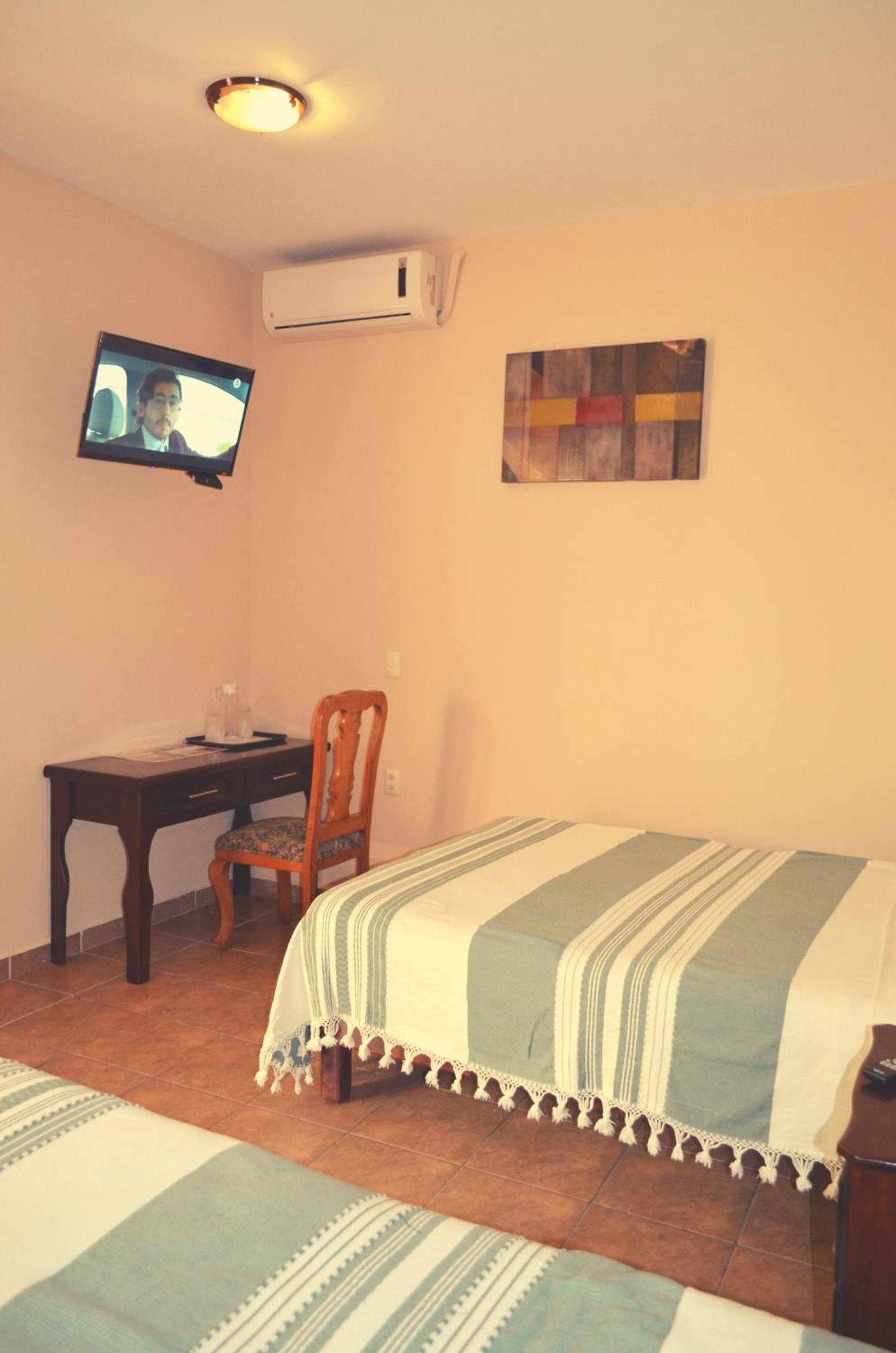 Double Room with Two Double Beds photo 1