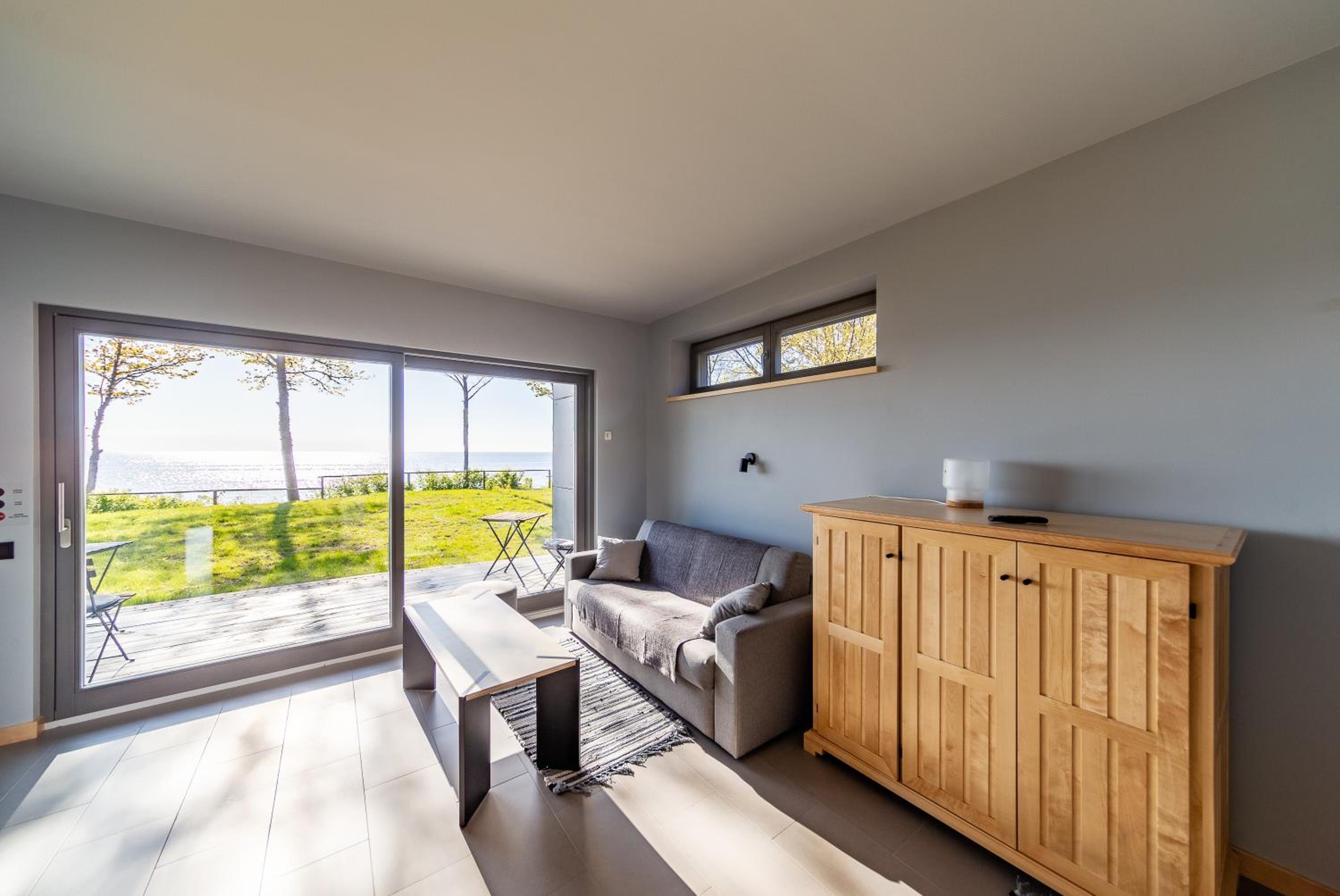 Studio Apartment with Sea View photo 1