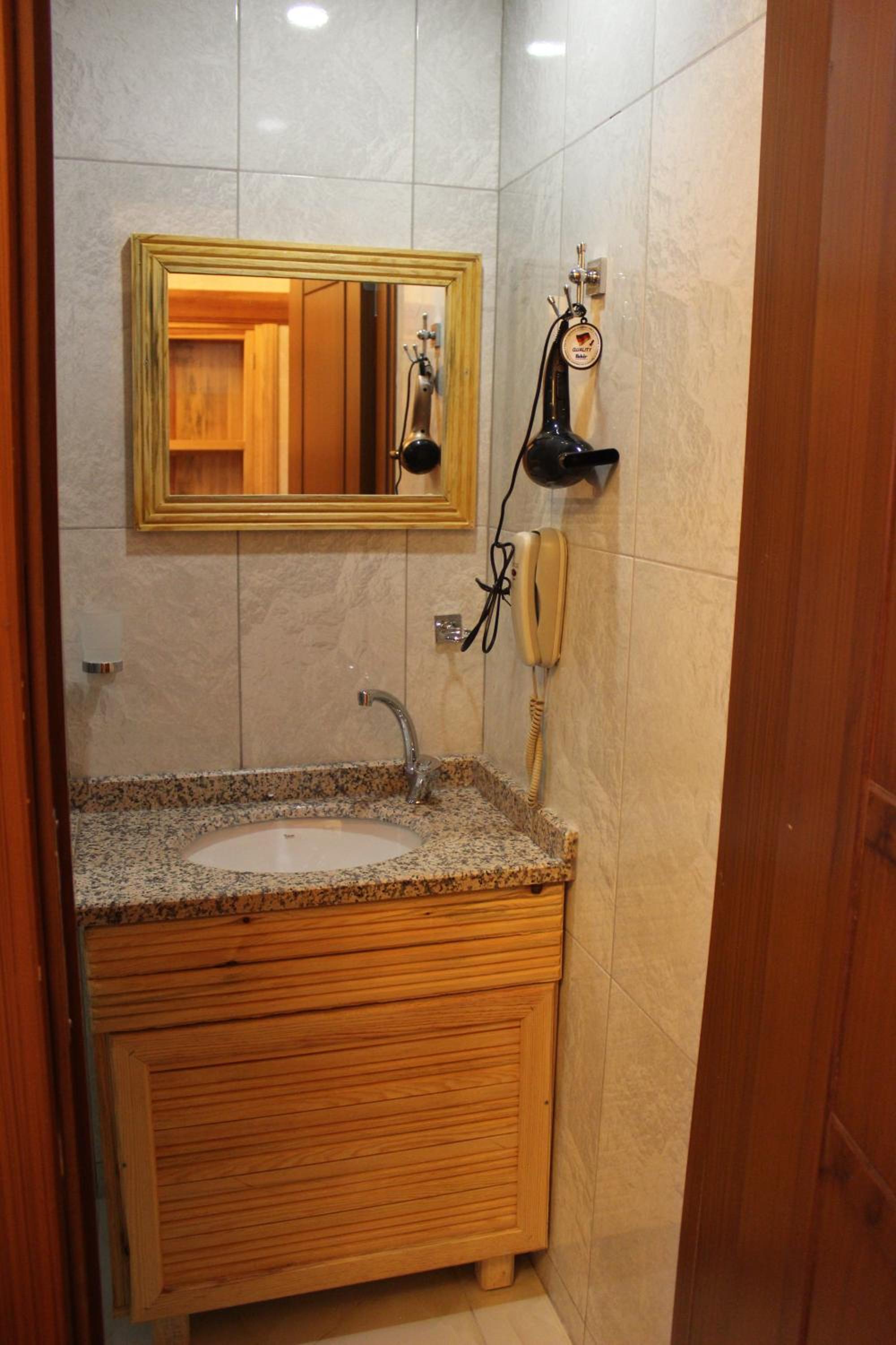 Standard Single Room photo 2