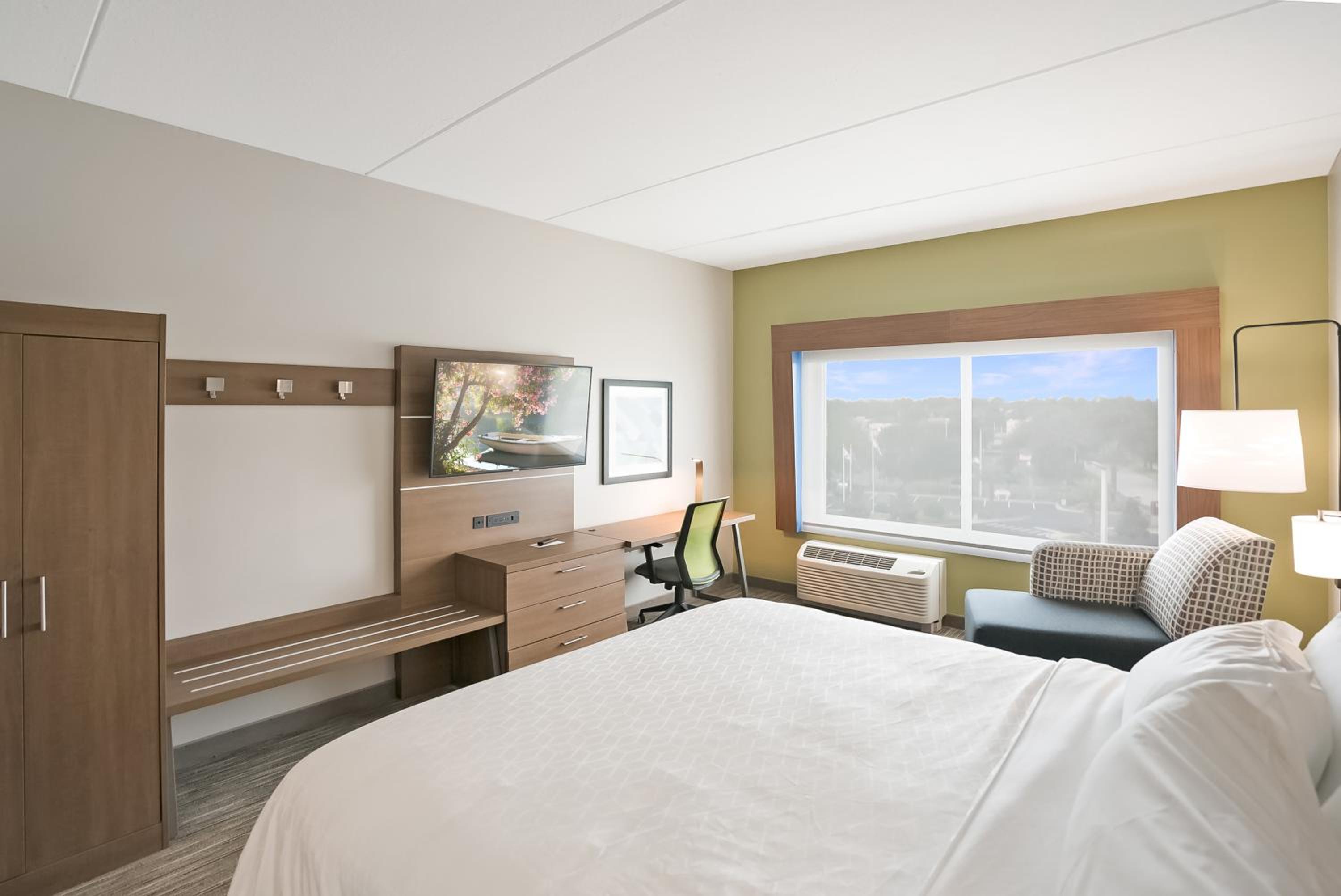 Standard King Room - Photo 1