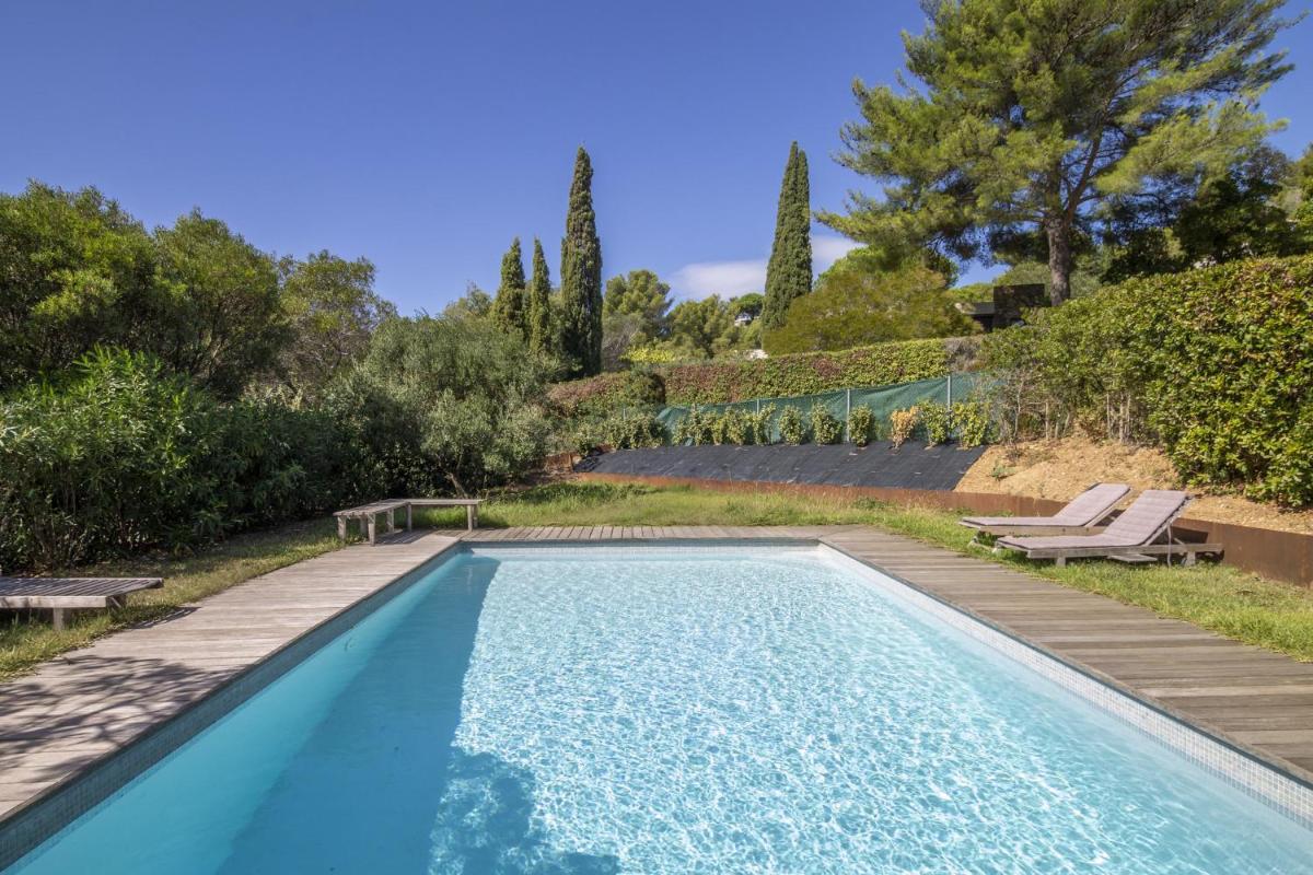 Villa with Private Pool photo 1