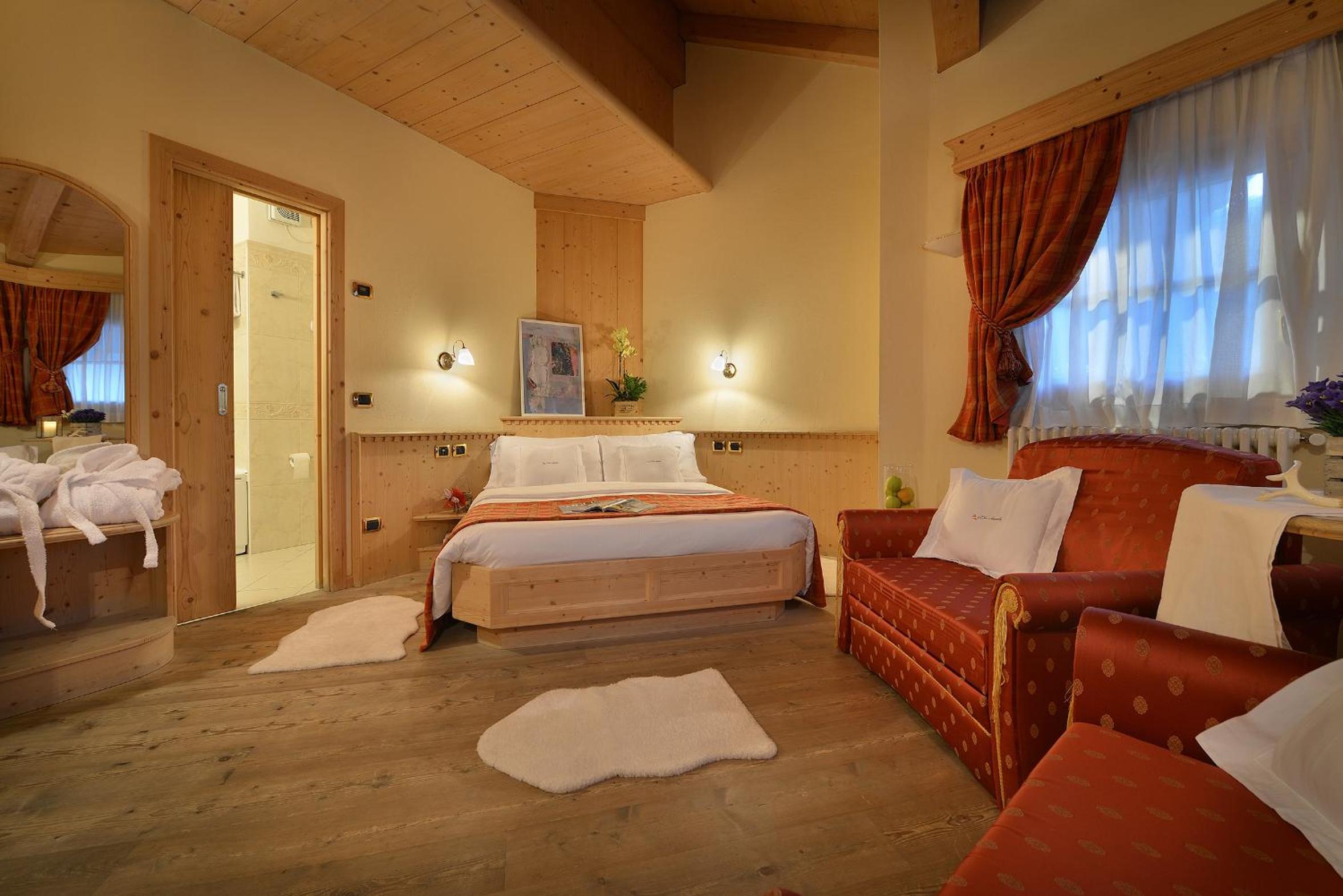 King Room with Spa Bath photo 2