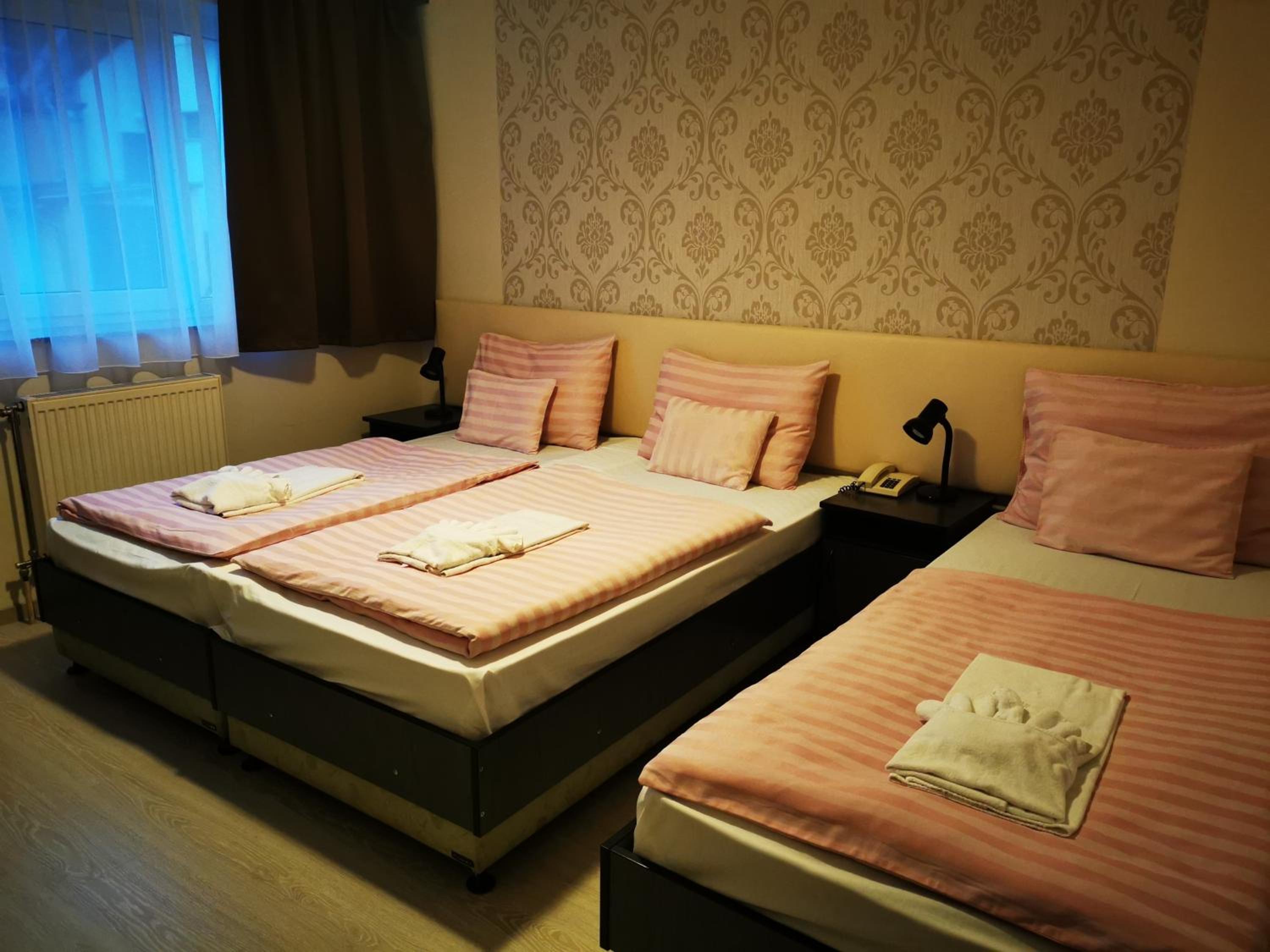 Triple Room photo 1
