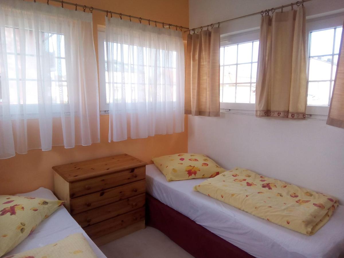 Quadruple Room - Photo 3
