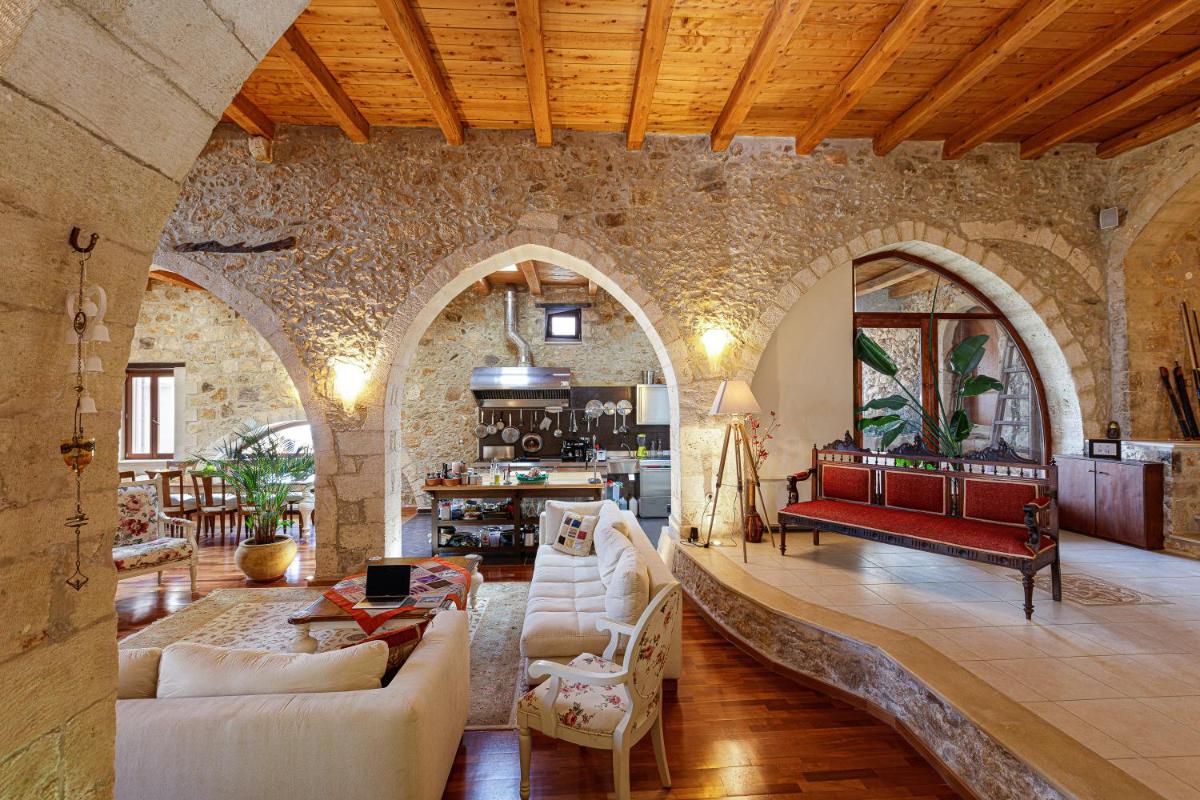 Villa with Private Pool photo 1