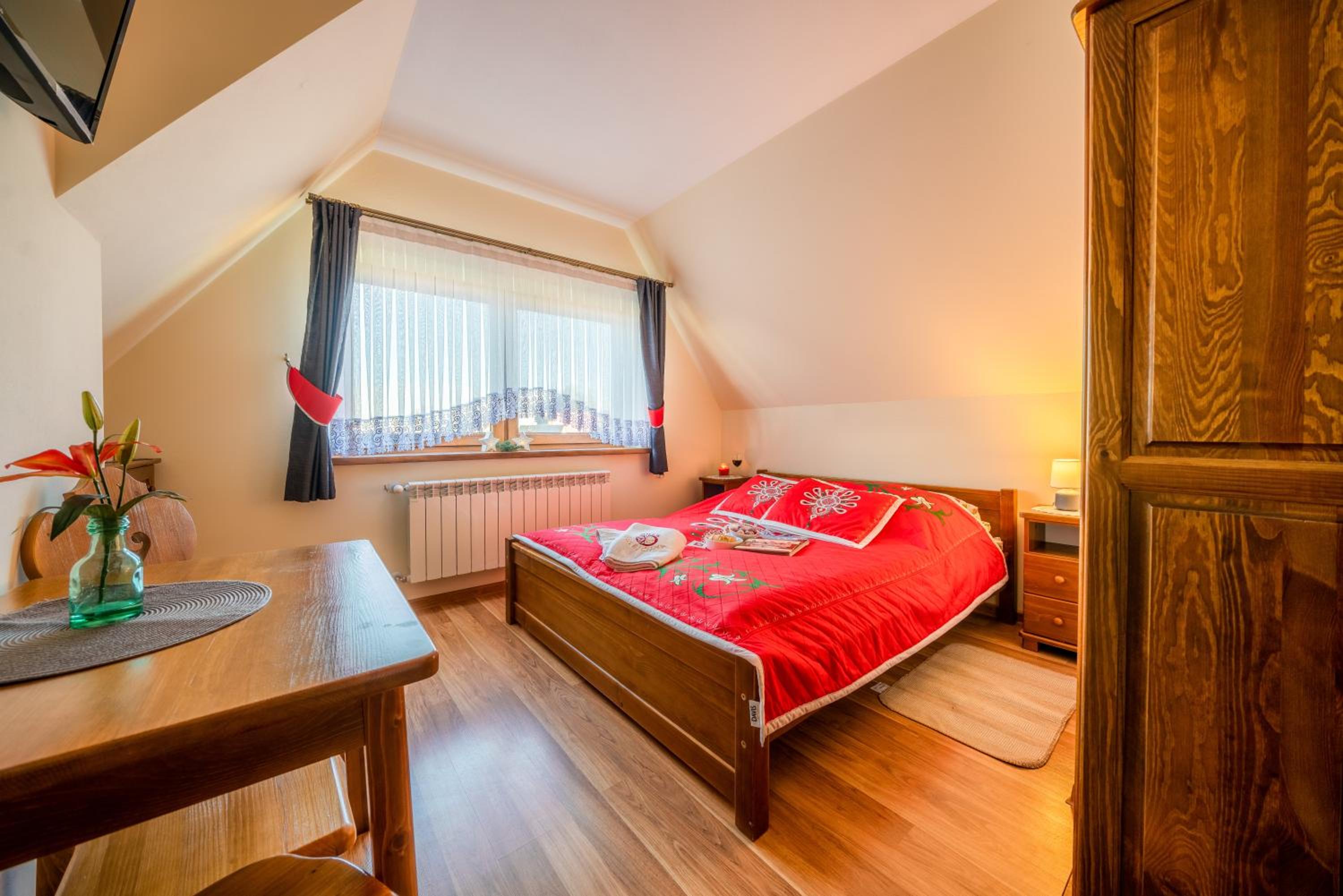 Triple Room with Bathroom photo 1