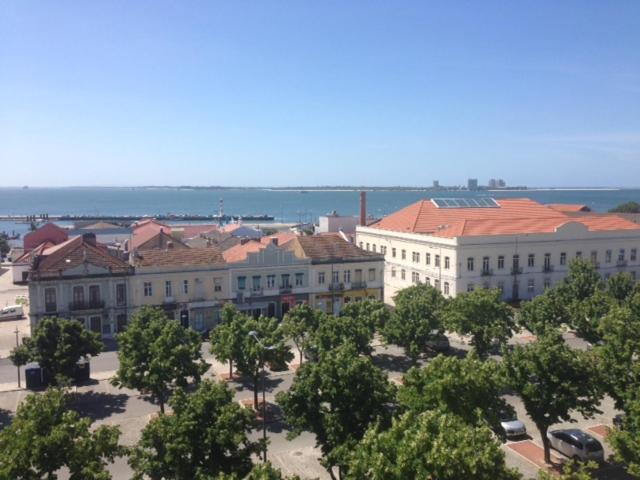 Two-Bedroom Deluxe Apartment with Ocean View photo 3