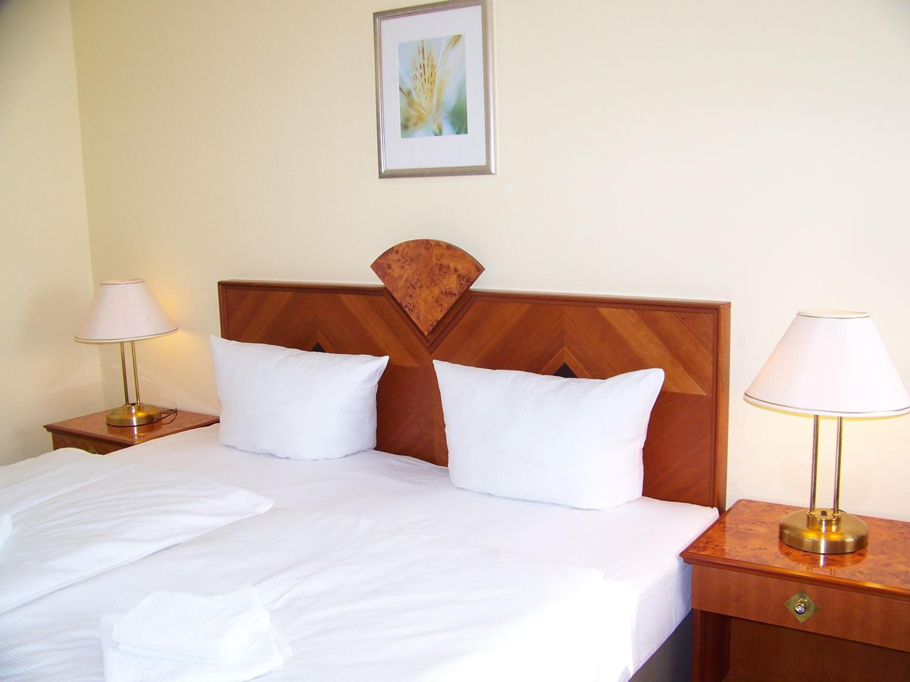 Double Room With Shared Bathroom photo 3