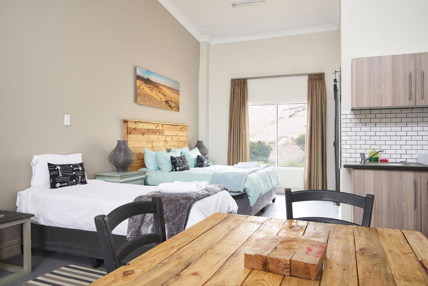 Family Room - Photo 46
