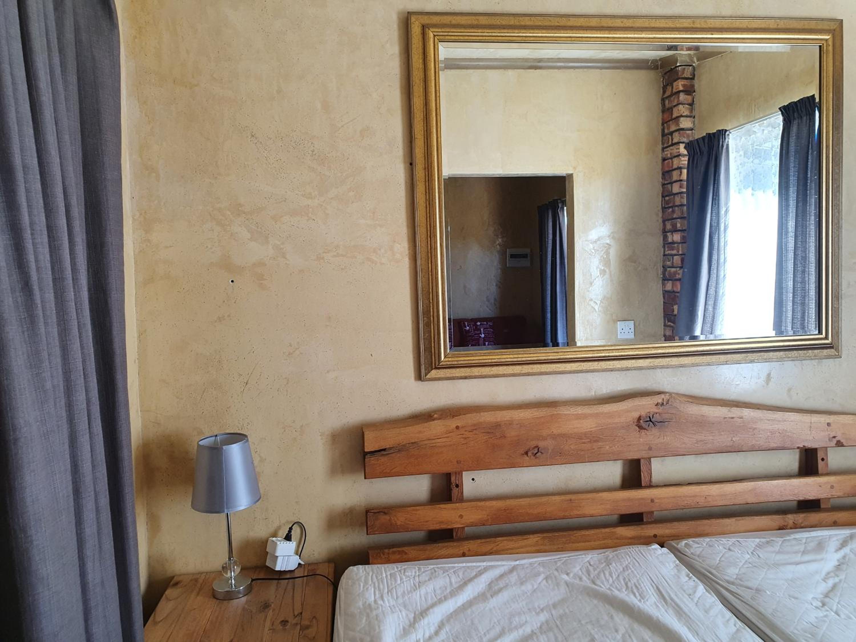  Double Room - Photo 1