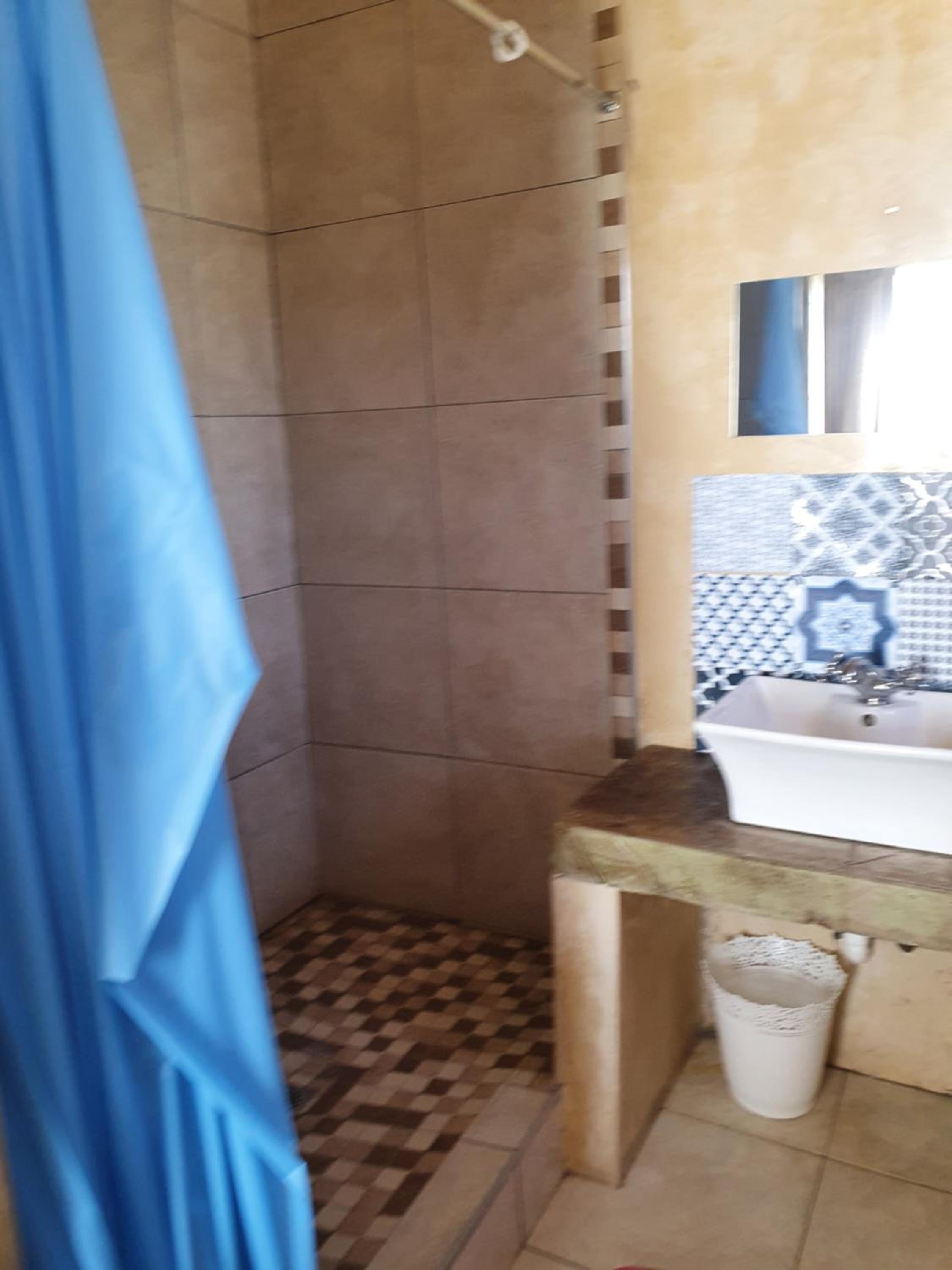  Double Room - Photo 9