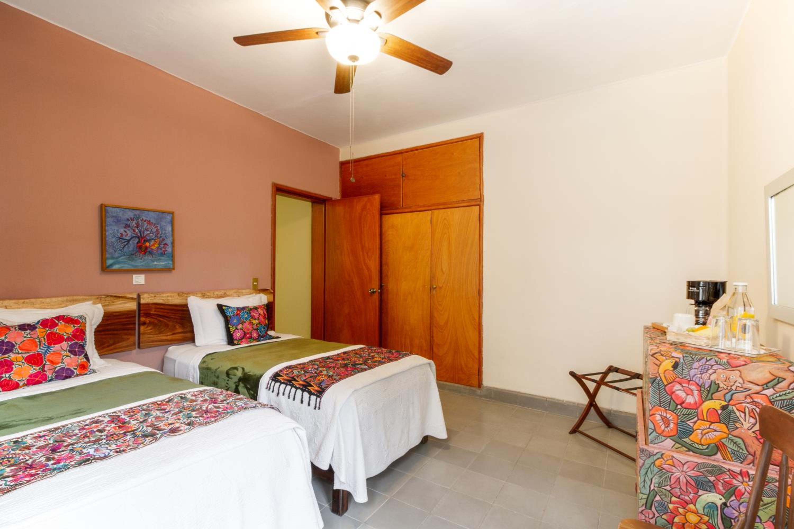 Twin Room with Terrace - Photo 6