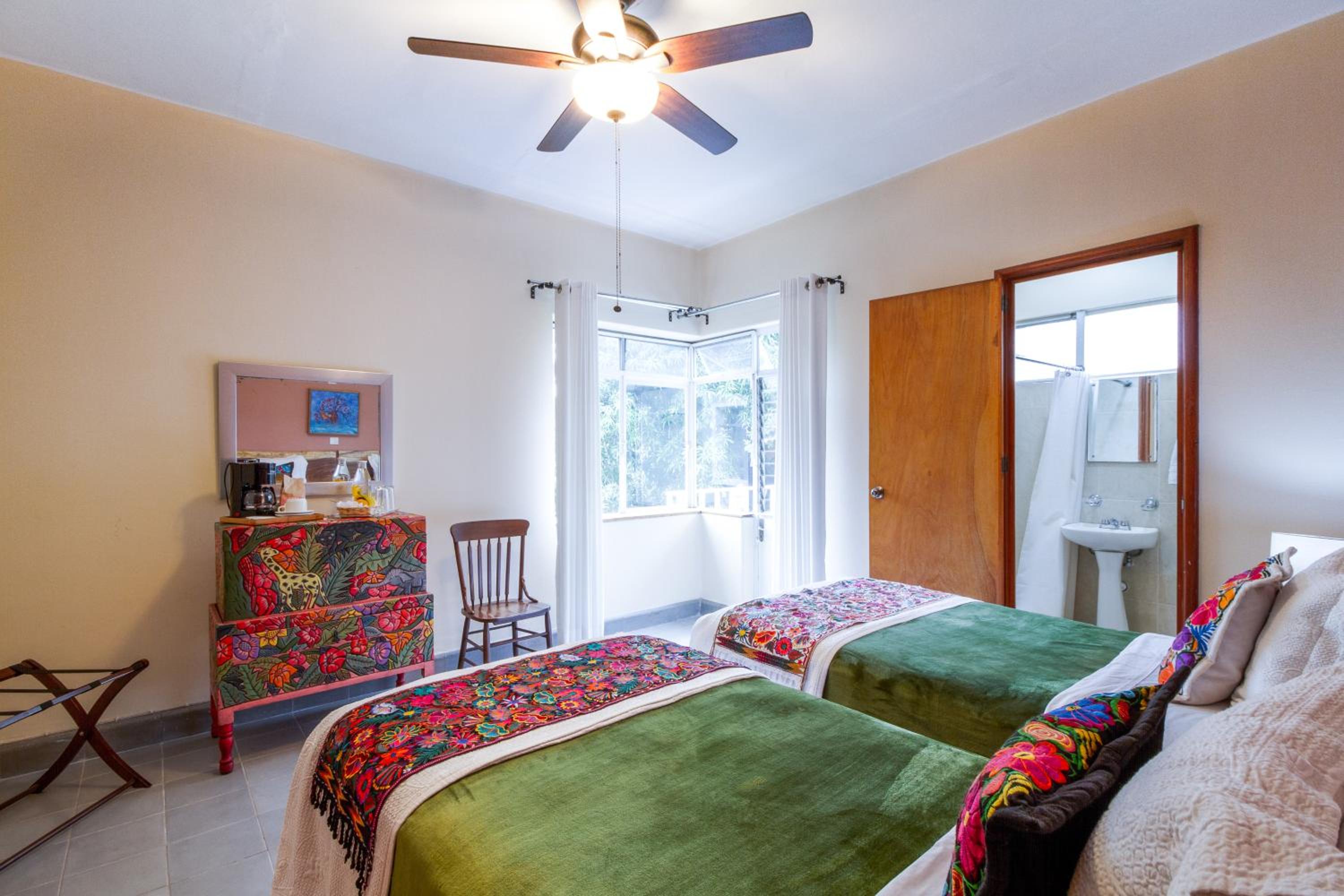 Twin Room with Terrace - Photo 7