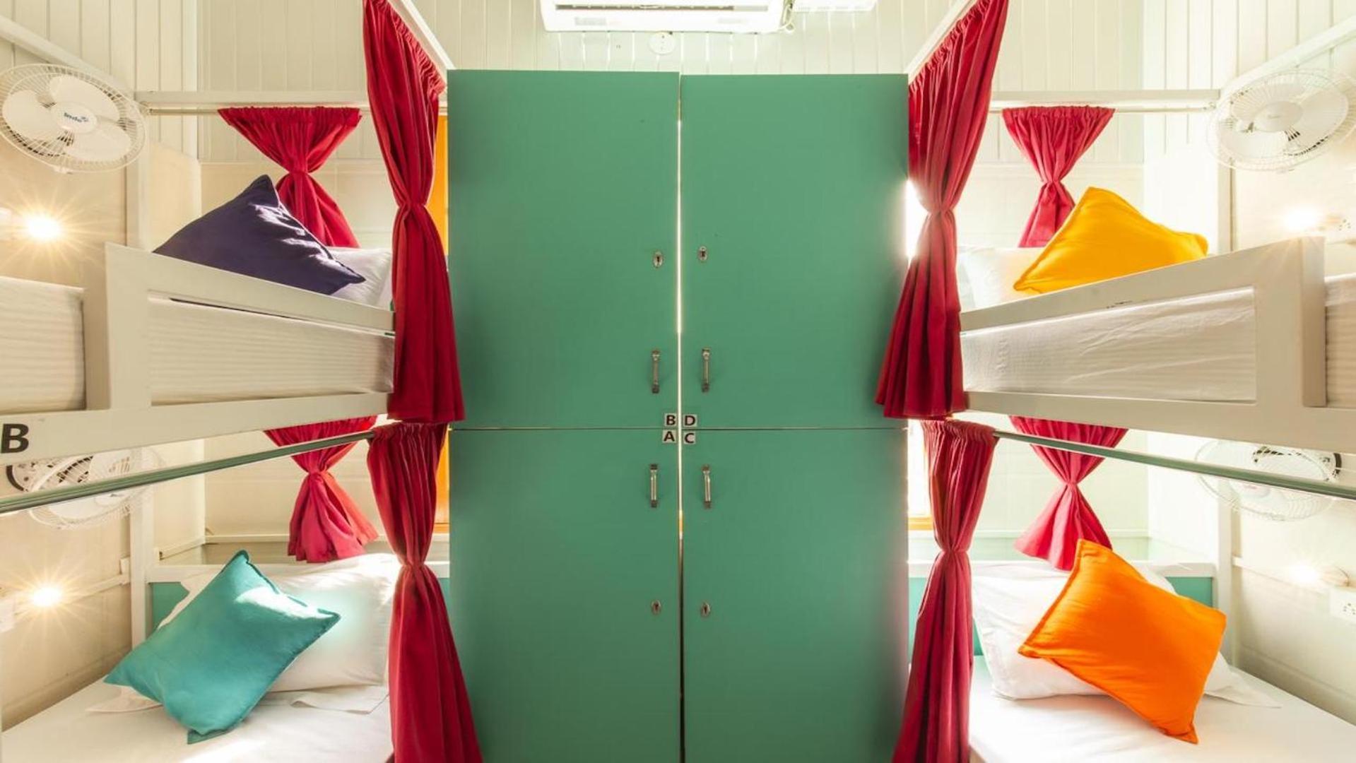 Deluxe 4 Bed Mixed dorm with shared washroom  photo 2