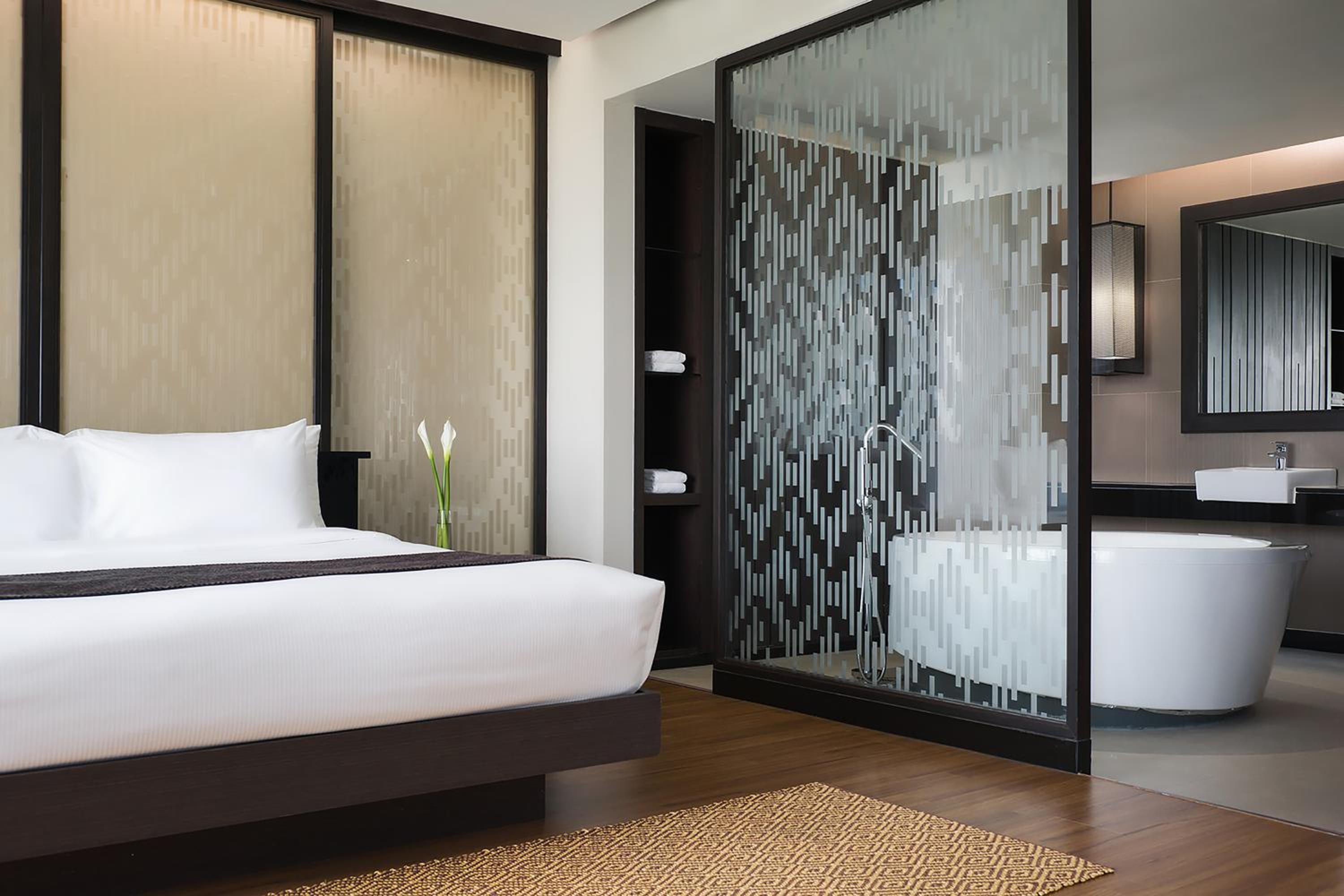 AVANI Royal Suite - Photo 1