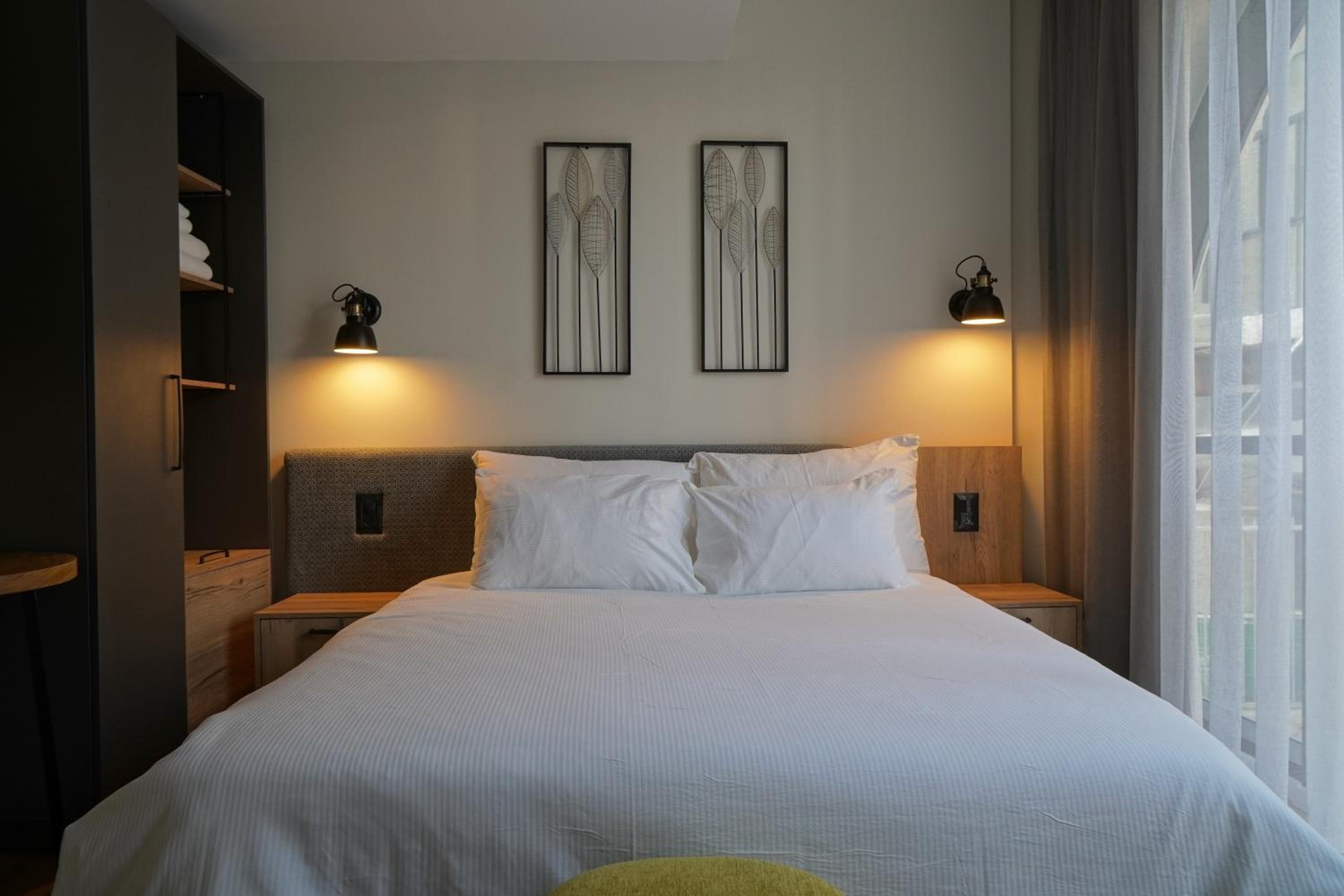Economy Double Room - Photo 7