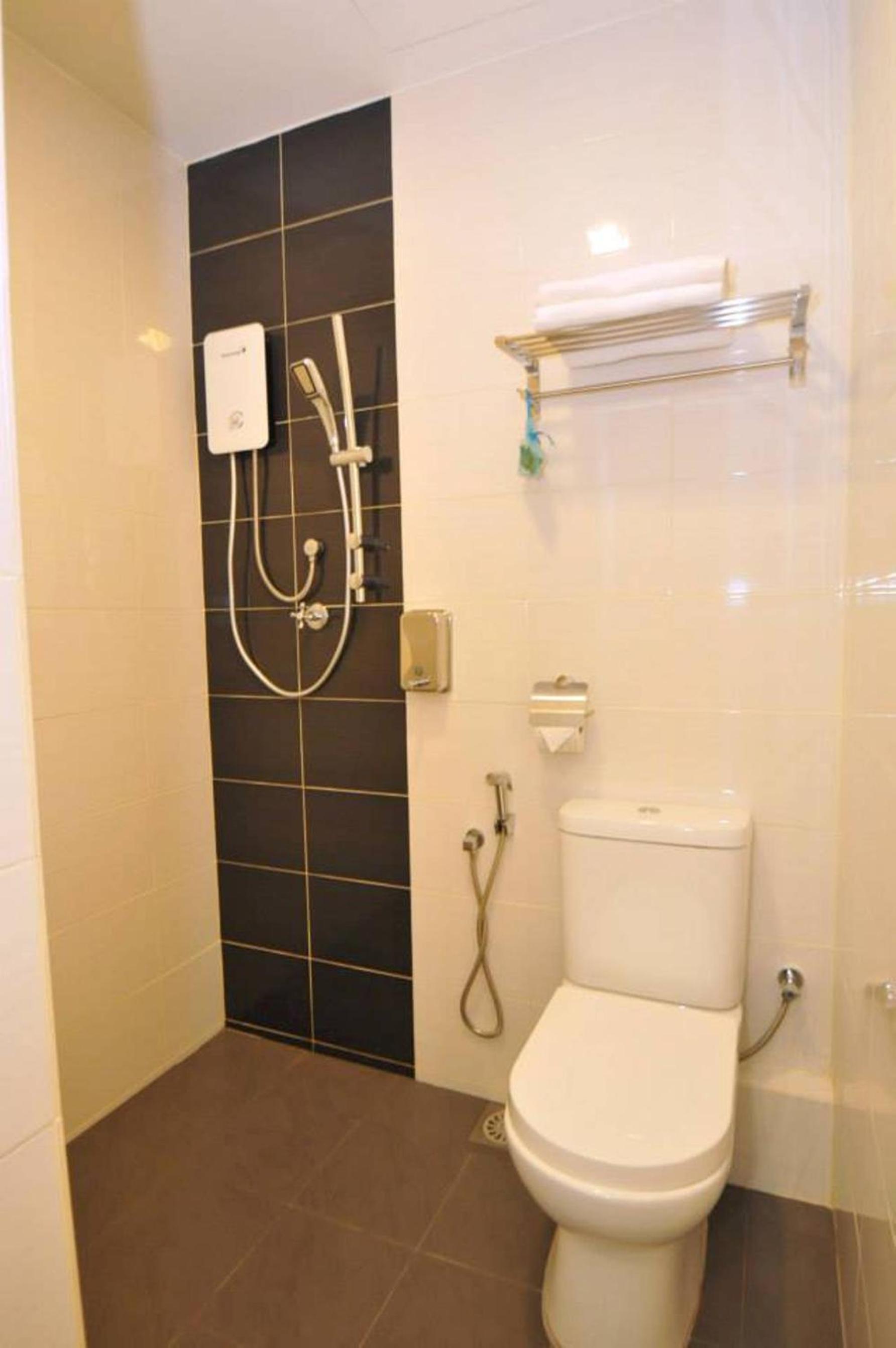 Standard Twin Room photo 2
