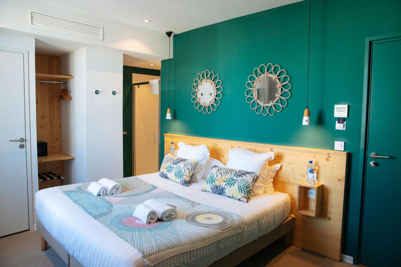 Double Room with Extra Bed - City View photo 1