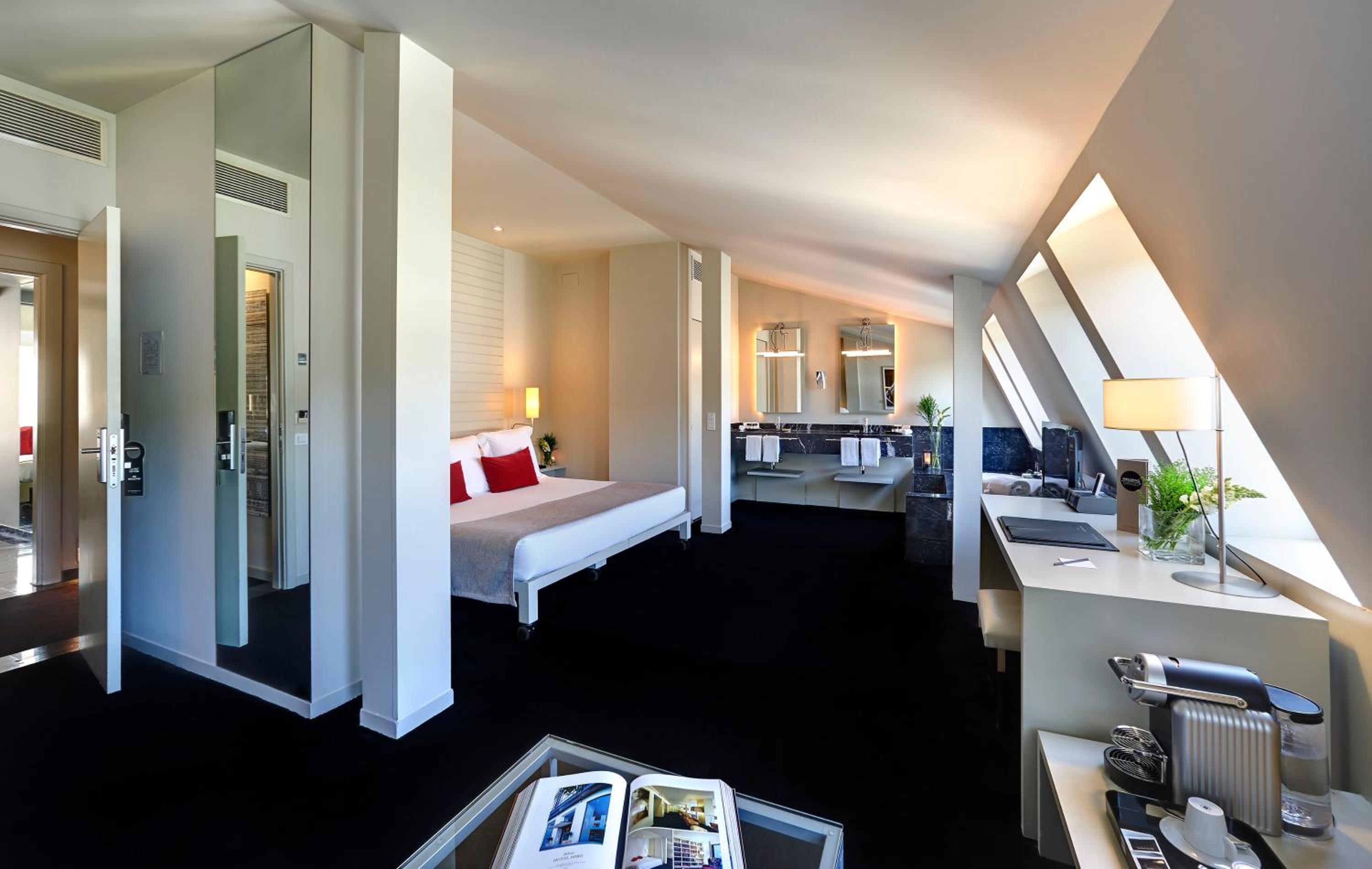 Master Suite - Photo 3