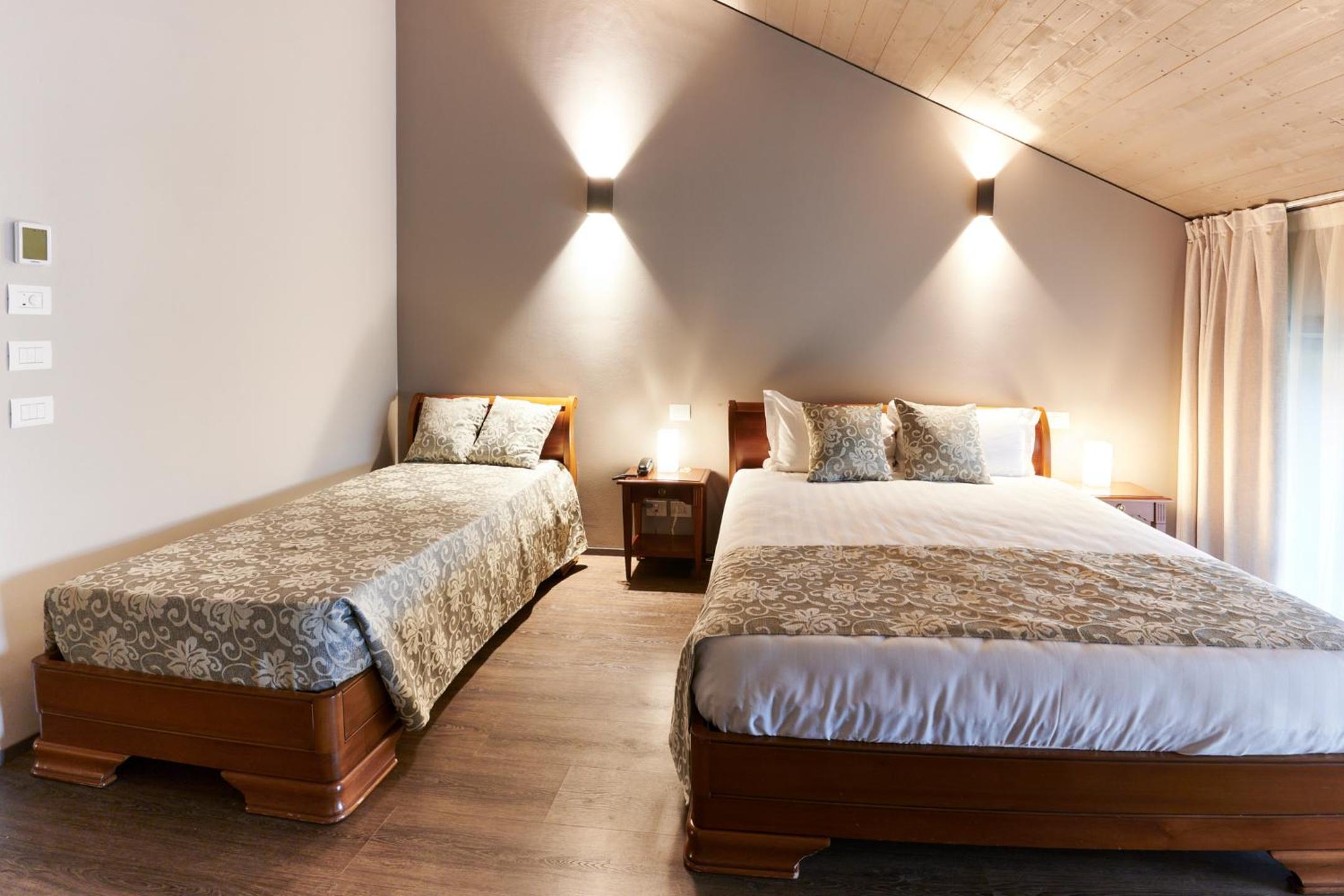 Superior Triple Room - Photo 1