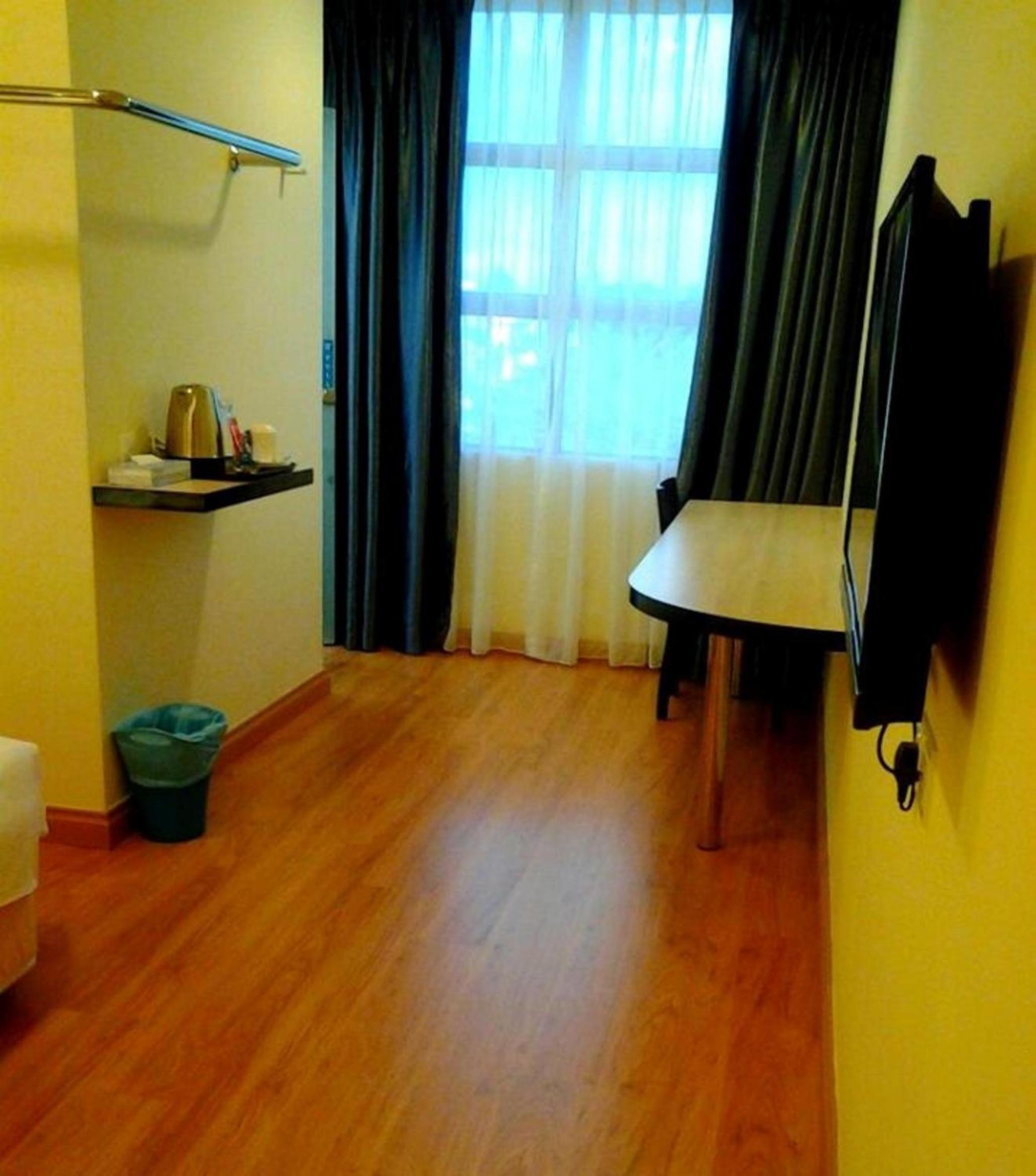 Superior Double or Twin Room photo 1