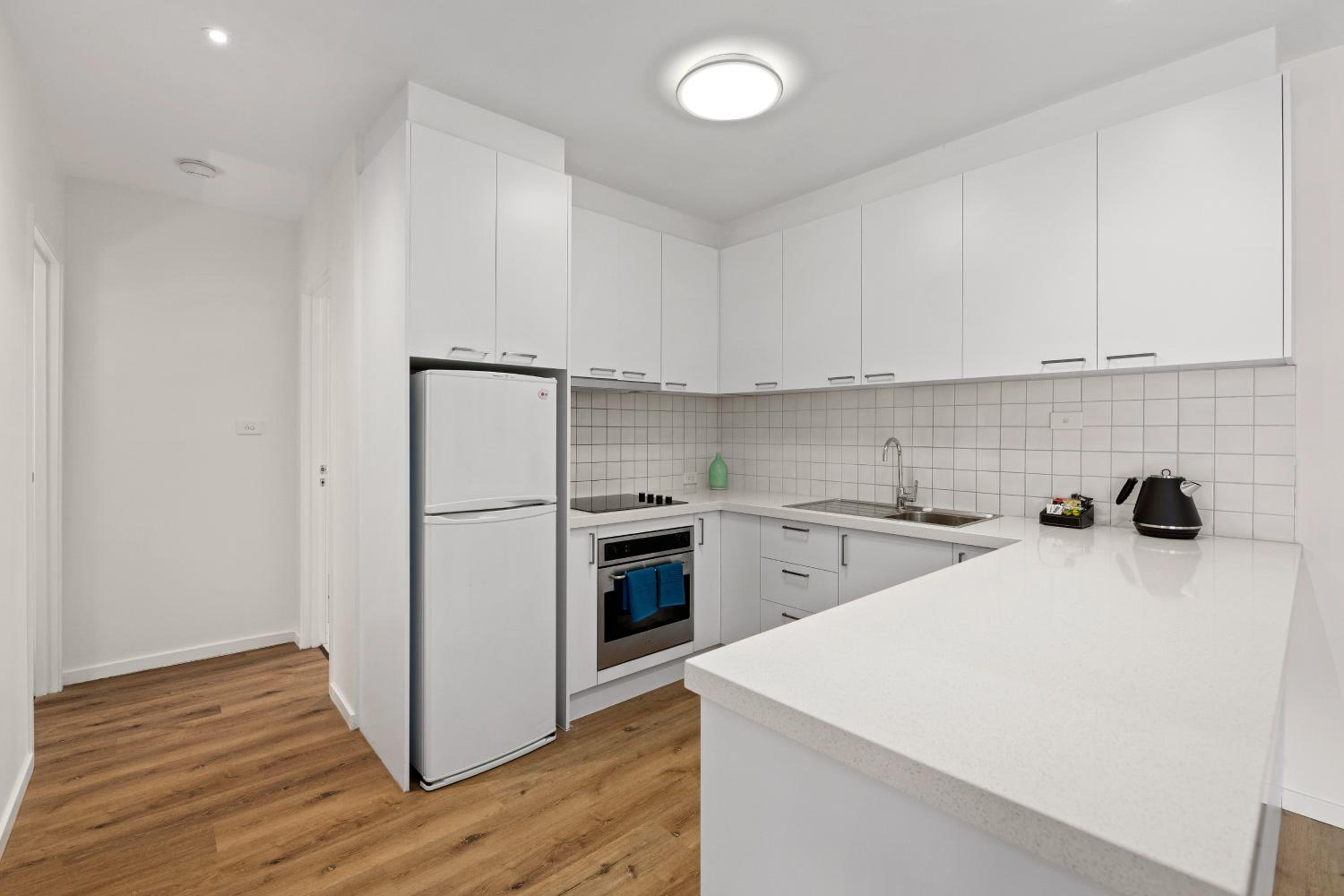 Two-Bedroom Apartment - Photo 4