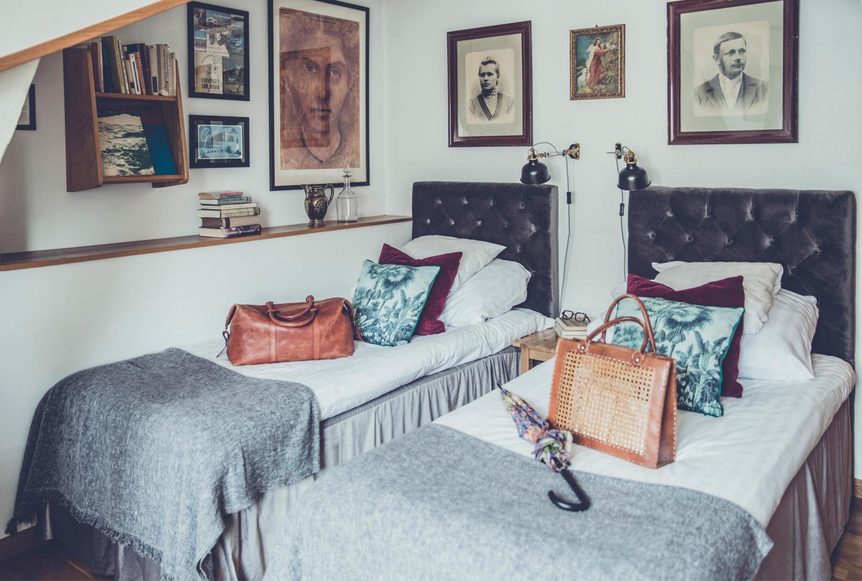 Standard Twin Room - The Torell House - Photo 3