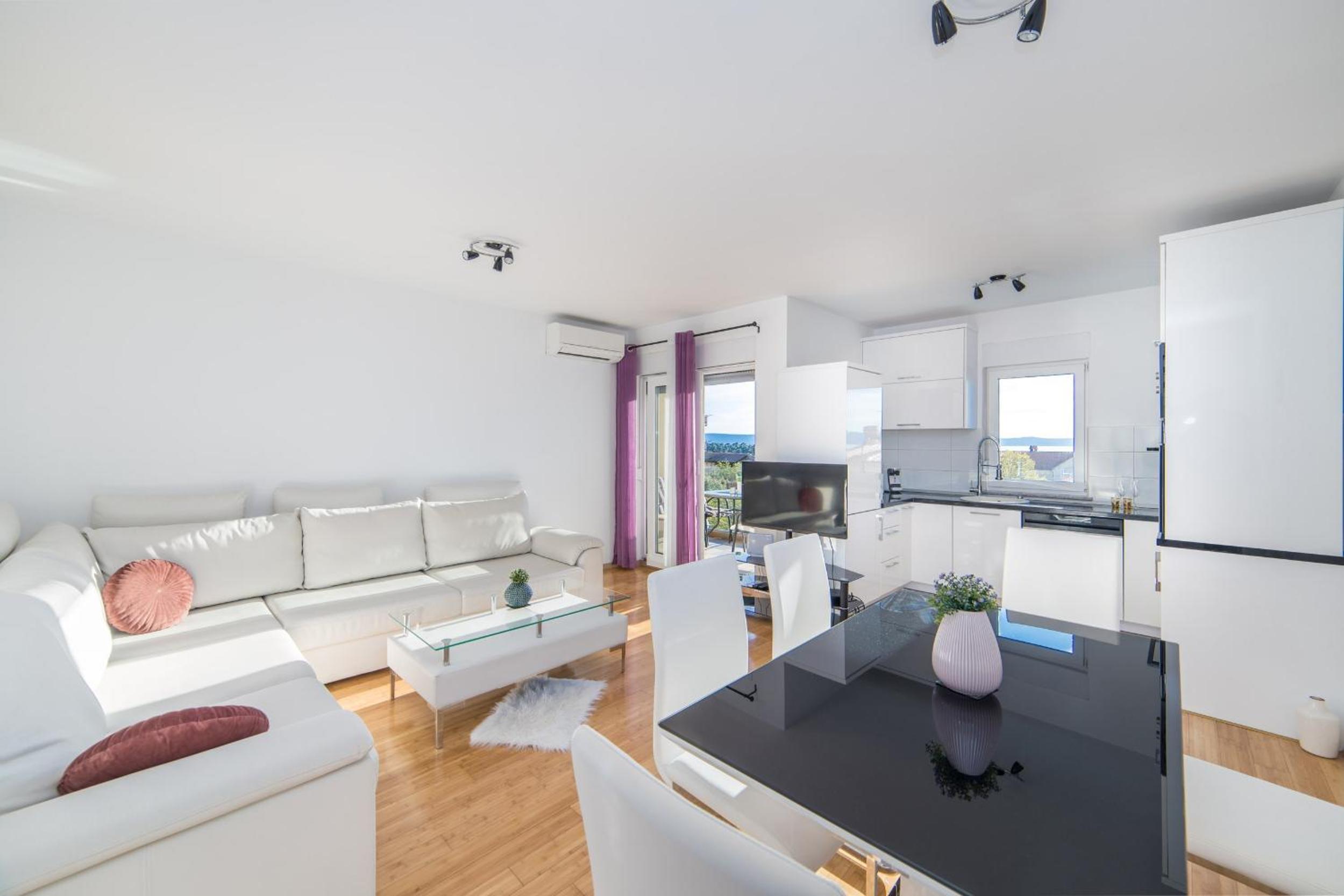 Two bedroom apartment with Balcony